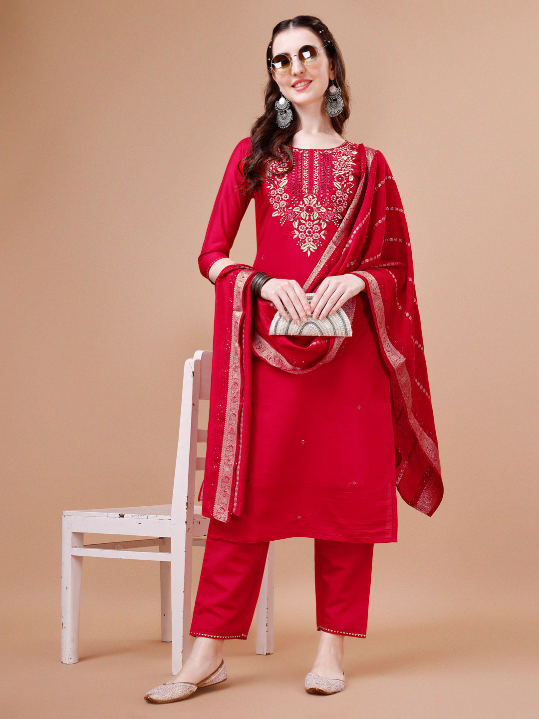 Hand embroidered Kurta with pant & dupatta