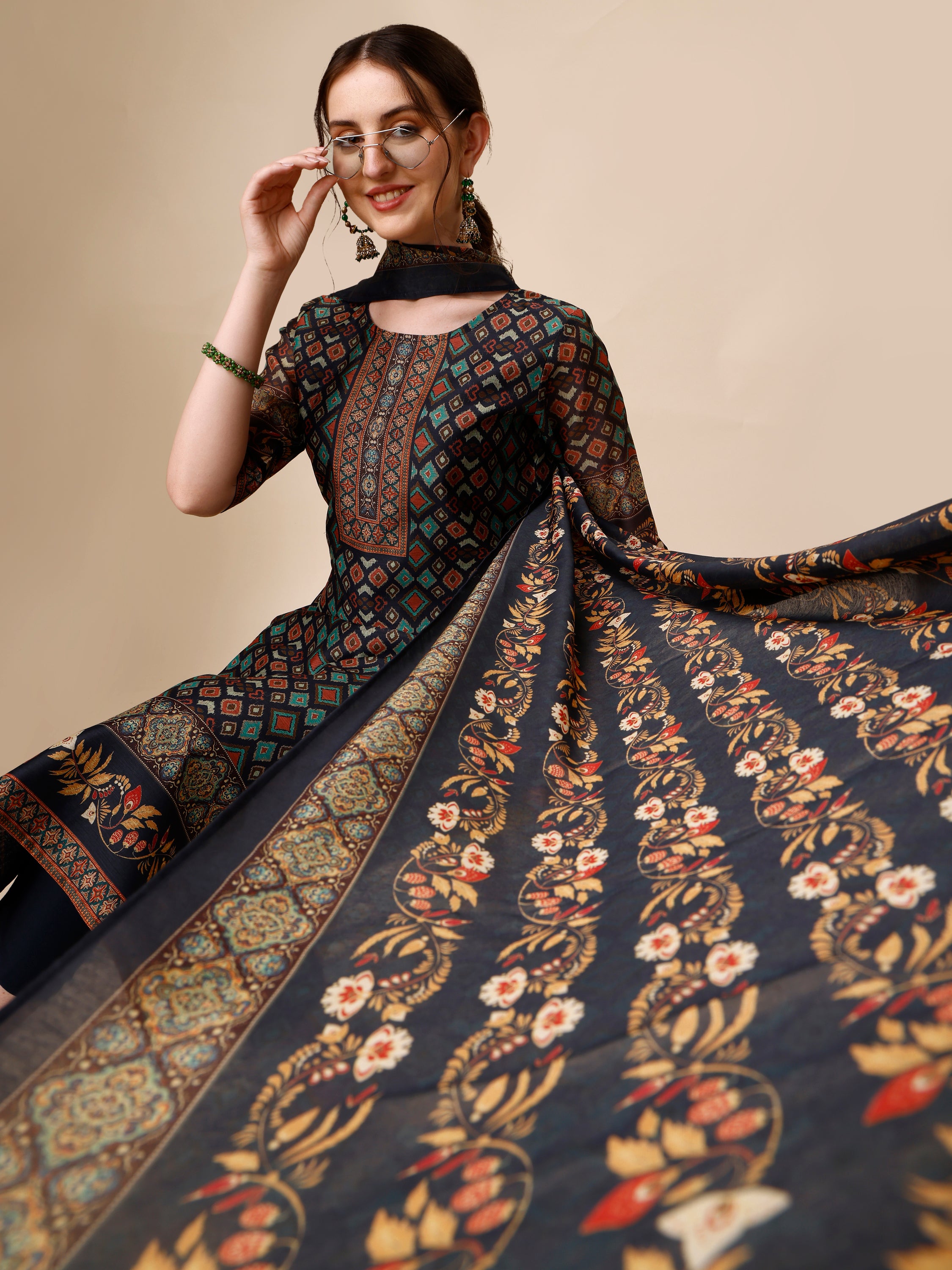 Ethnic Motif Printed Kurta with Pant & Printed Dupatta