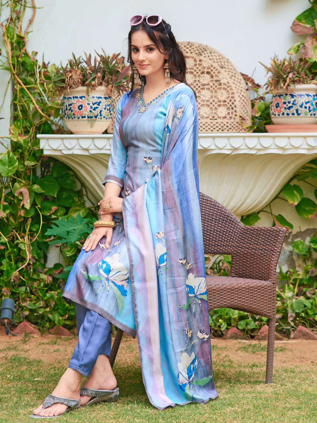 Hand Embroidered & Digital printed Silk kurta with pant &  Printed Dupatta