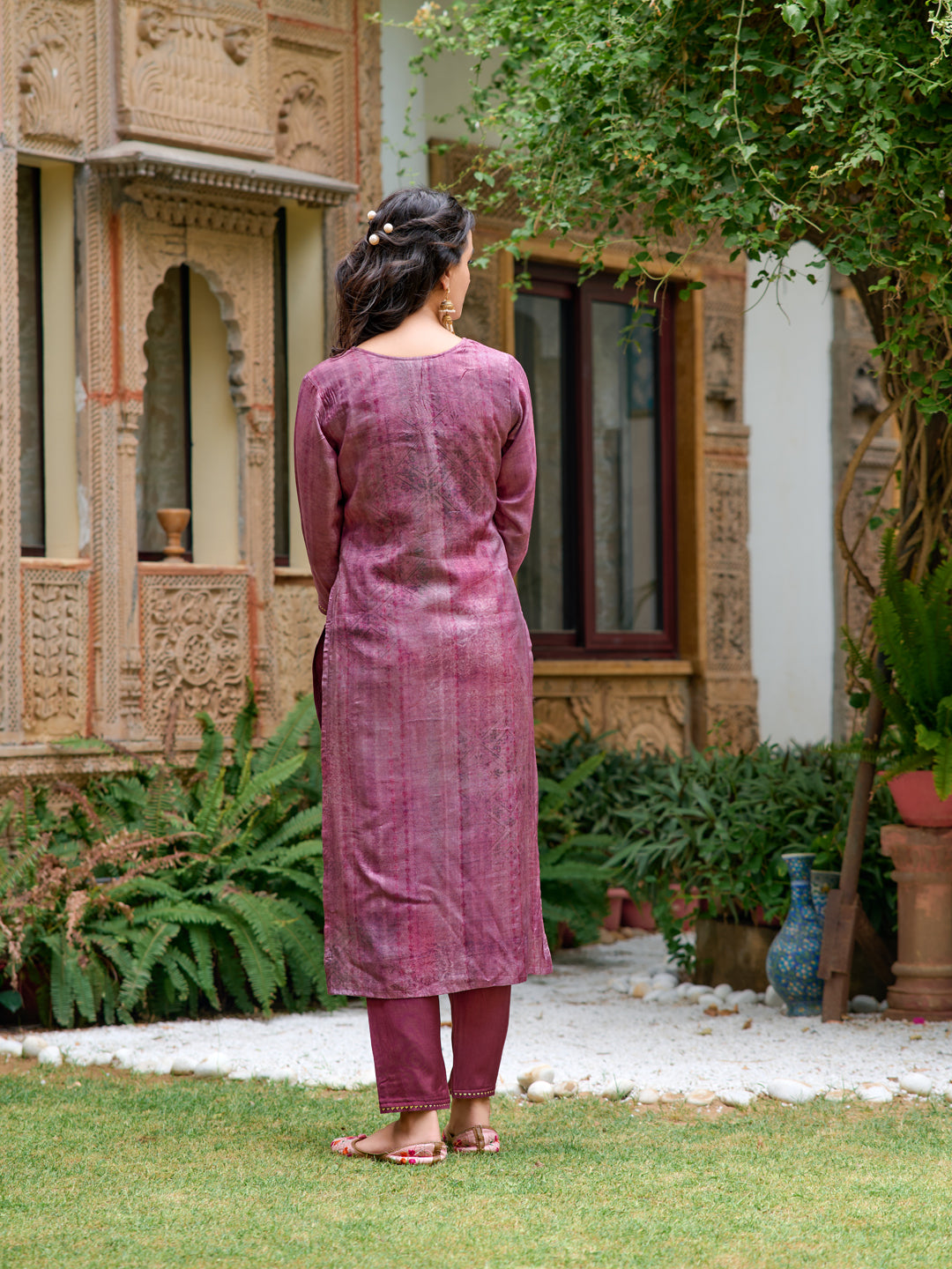 Hand Embroidered & Digital printed Muslin kurta with pant &  Printed Dupatta