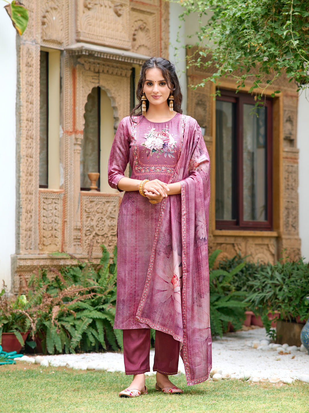 Hand Embroidered & Digital printed Muslin kurta with pant &  Printed Dupatta