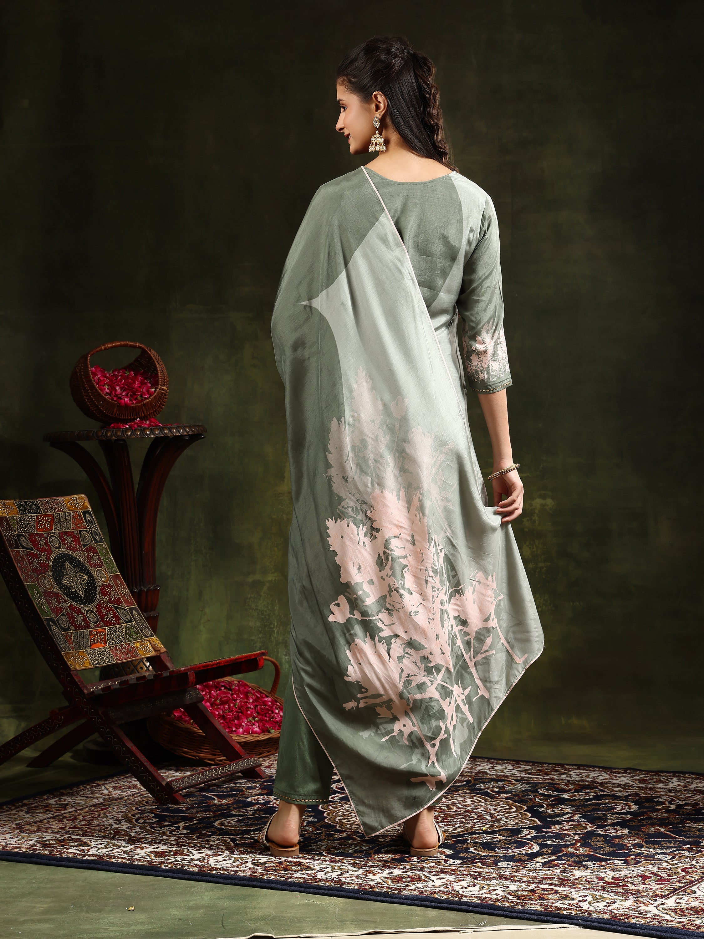 Hand Embroidered & Digital Printed Muslin Kurta with pant & Printed Dupatta