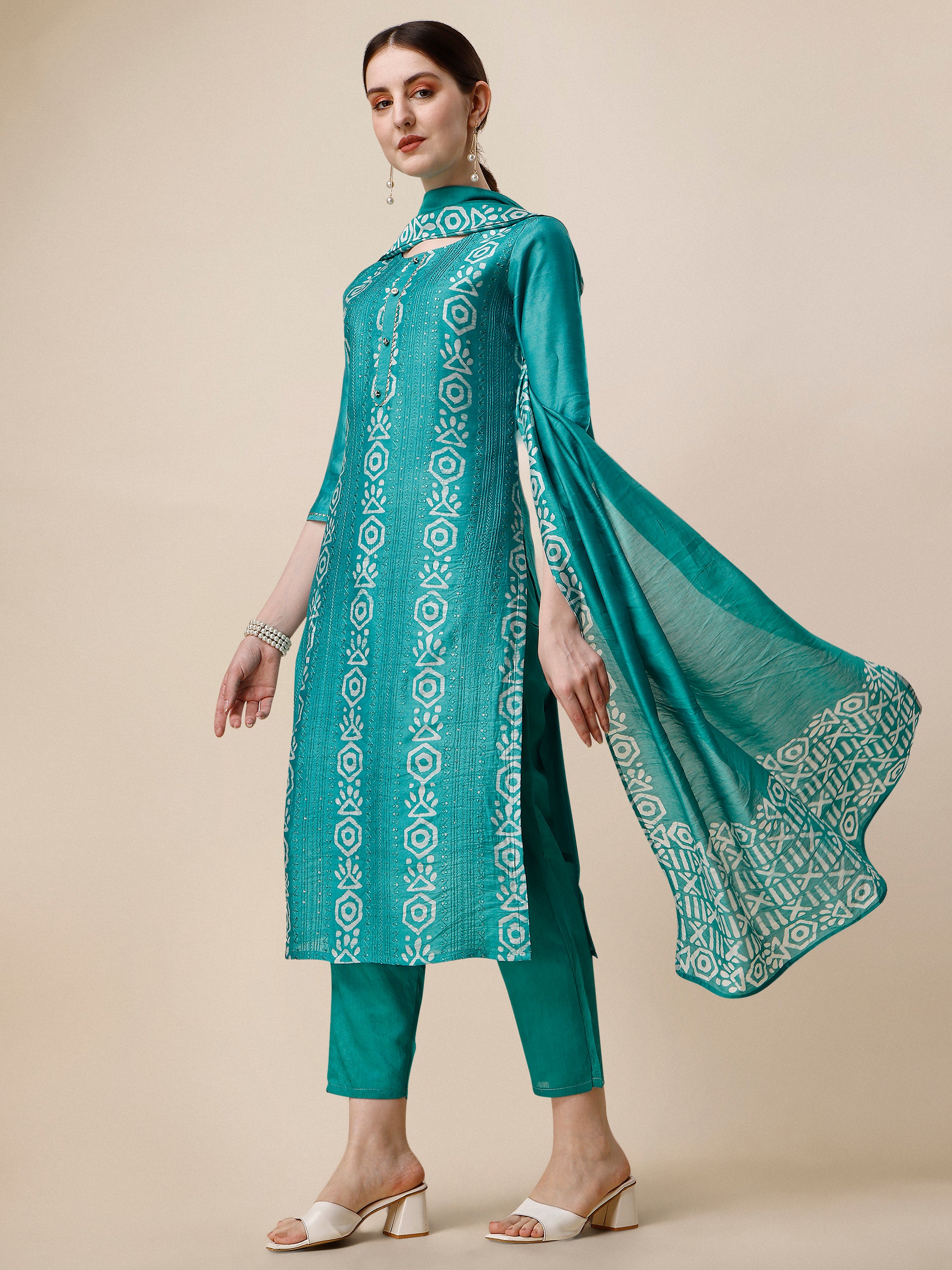 Embroidered Kurta With Pant and Dupatta Set