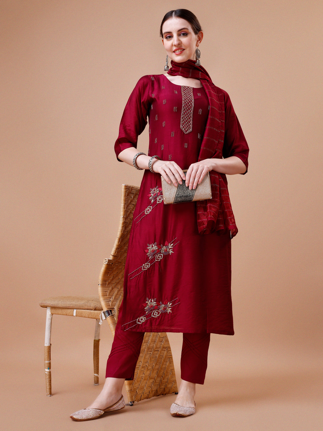 Placement Hand Embroidered Kurta with pant & Dupatta set