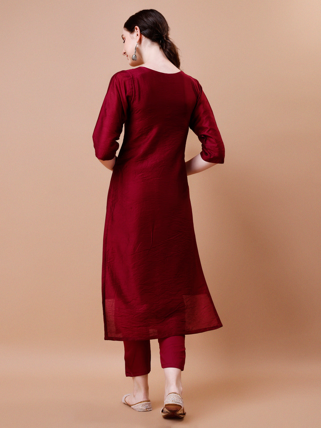 Placement Hand Embroidered Kurta with pant & Dupatta set