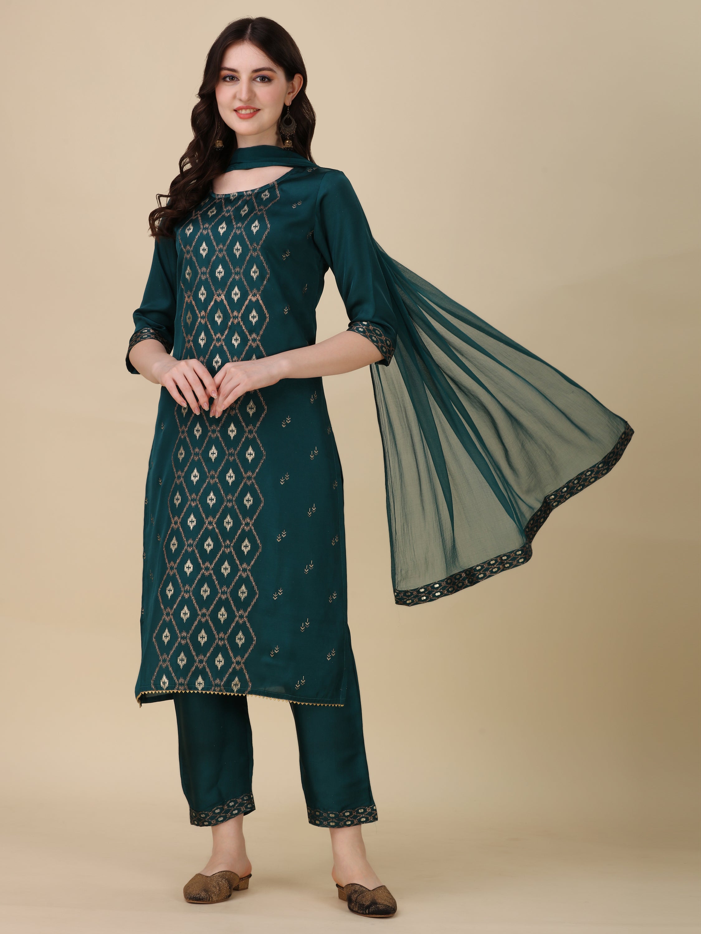 Foil Printed Kurta With Pant And Dupatta Set