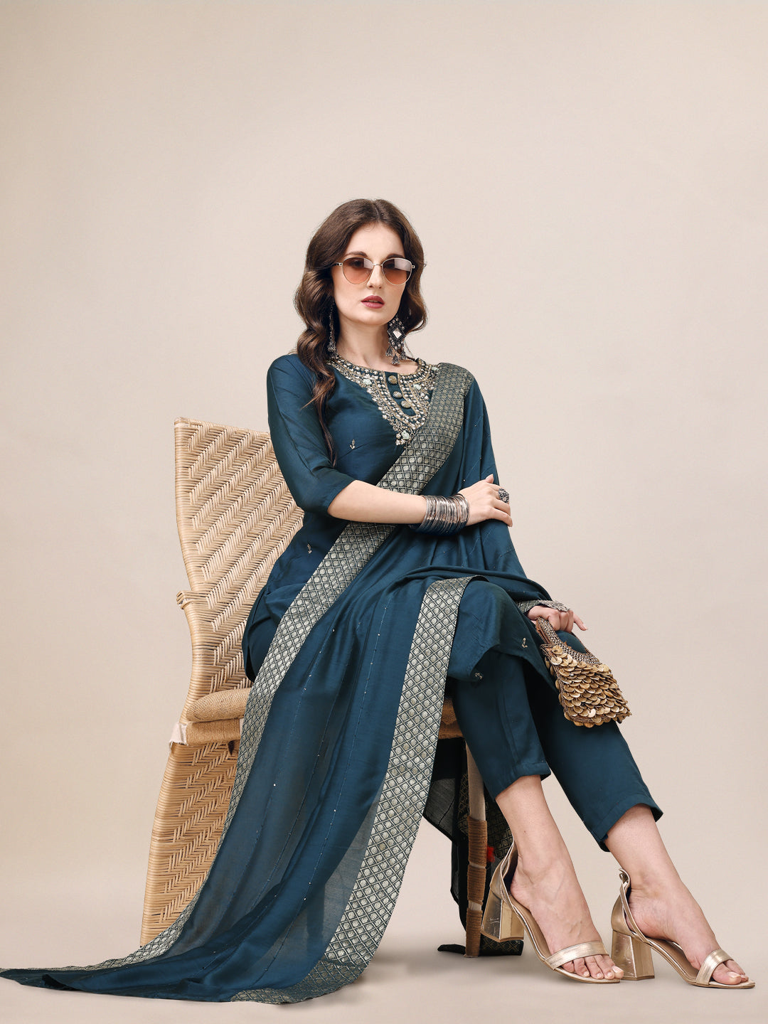 Hand Embroidered Button Embellished Kurta with pant and sequined dupatta