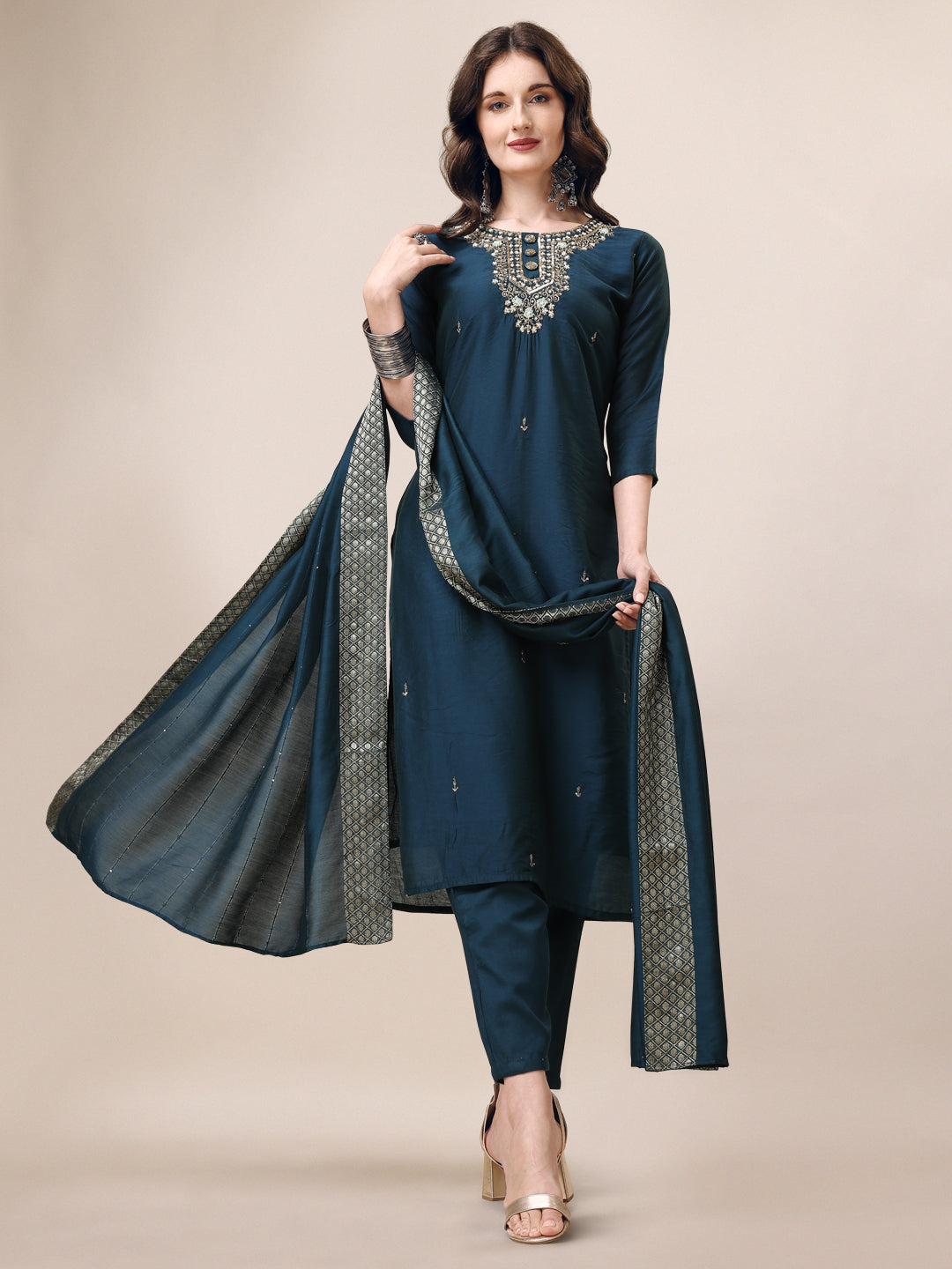 Hand Embroidered Button Embellished Kurta with pant and sequined dupatta