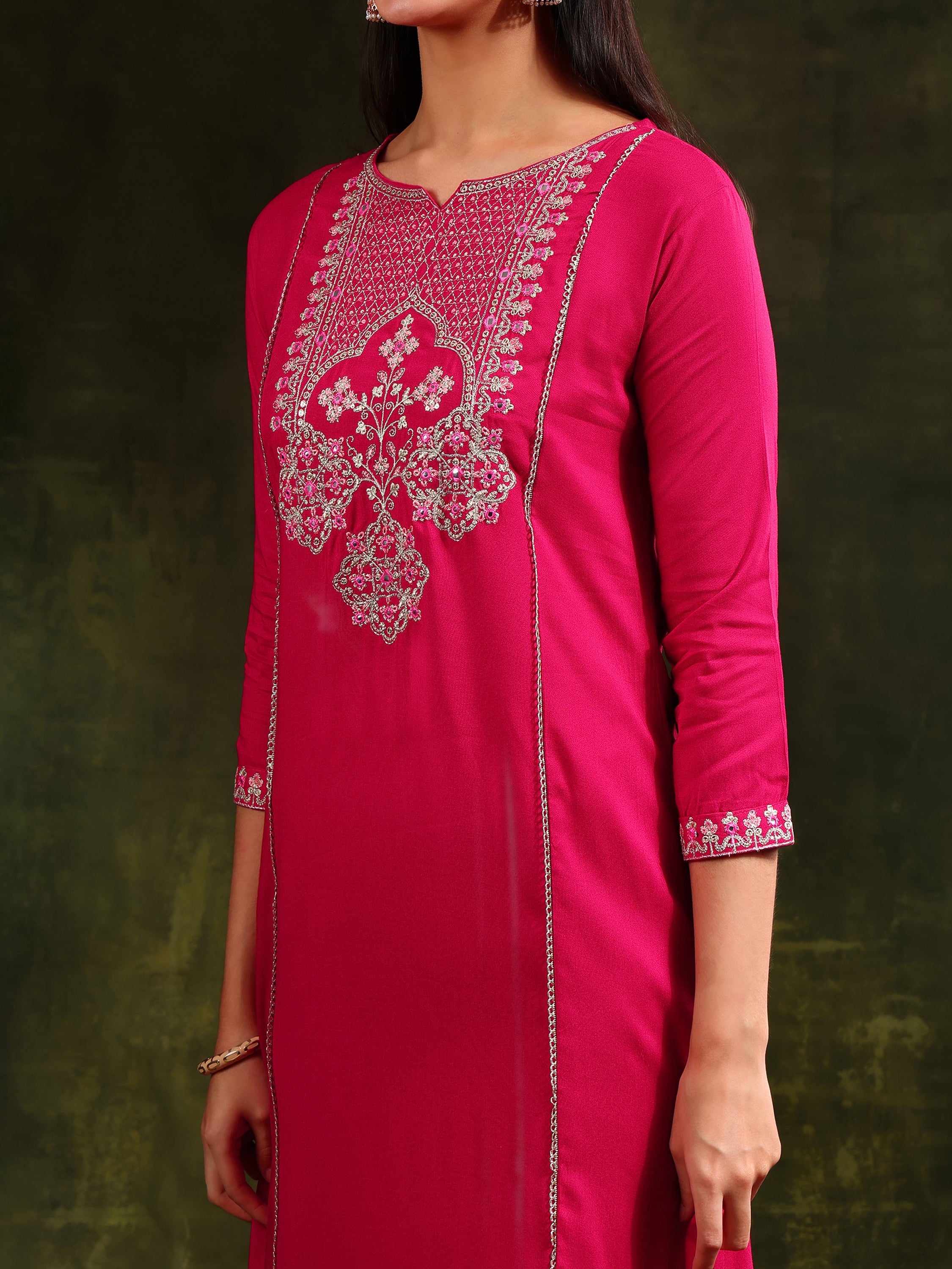 Mirror Embroidered Kurta with pant & Sequined Embroidered Dupatta