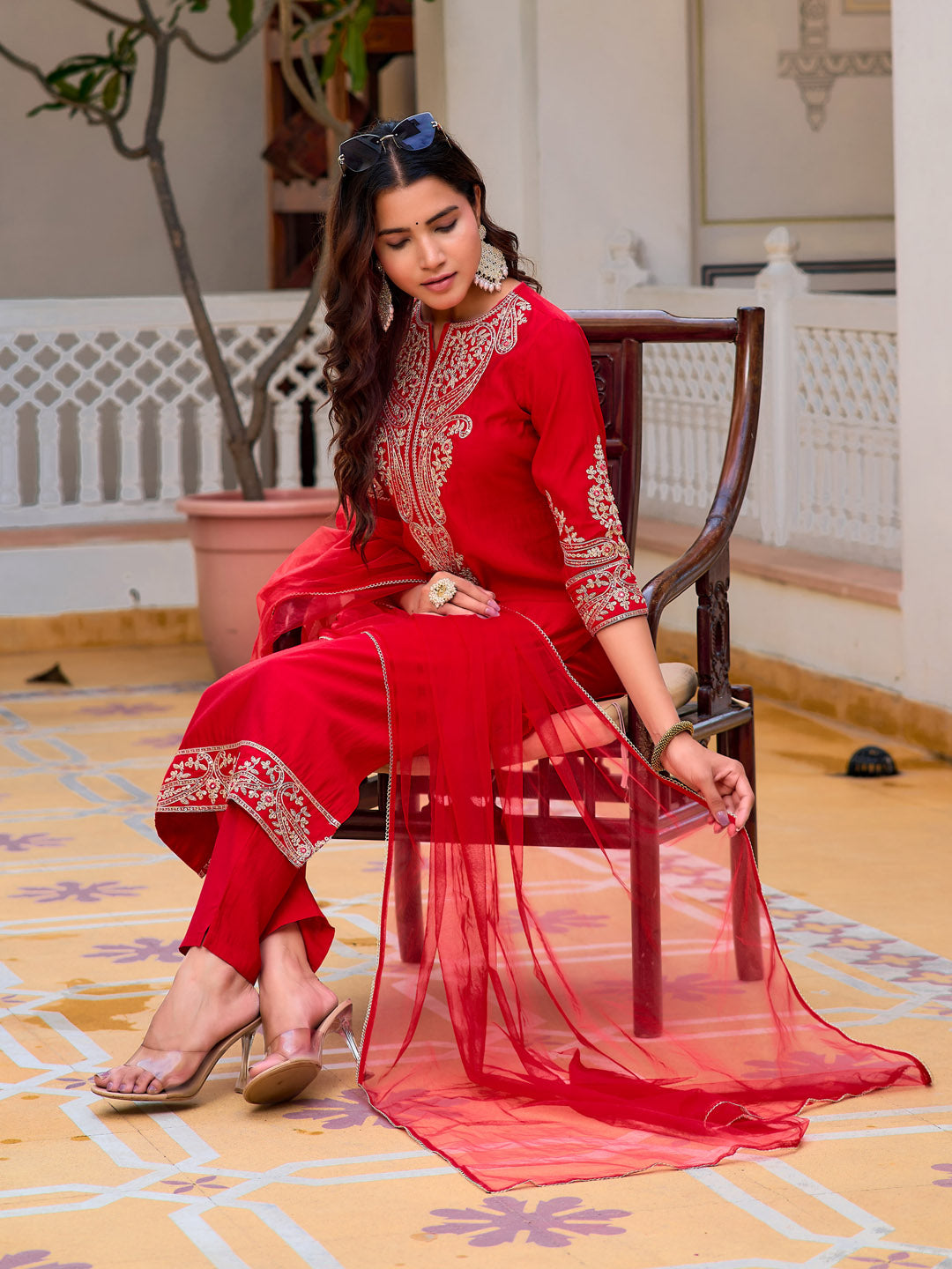 Sequined & zari Embroidered Kurta with pant & Net Dupatta