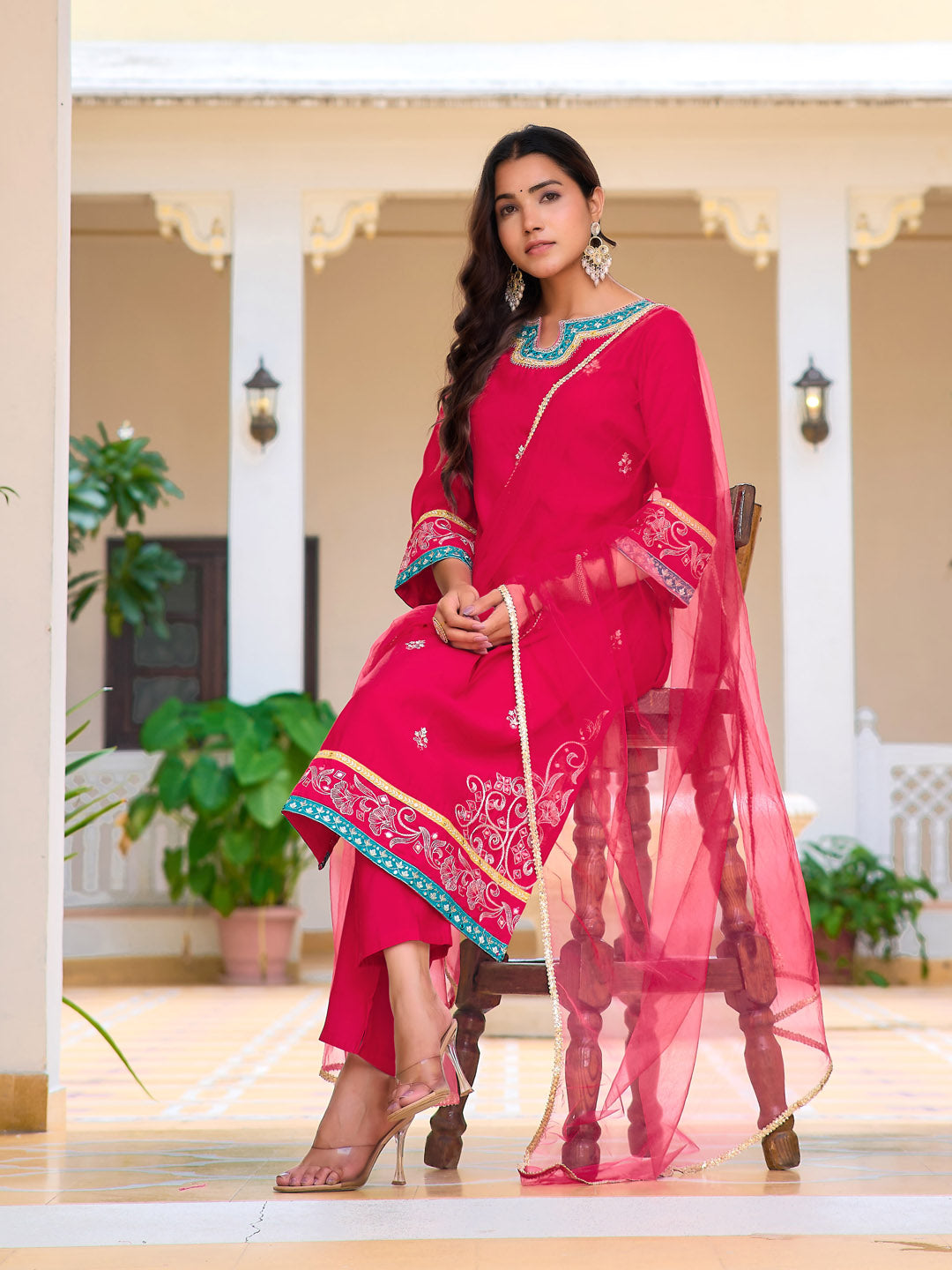 Embroidered Kurta with pant & Lace Dupatta