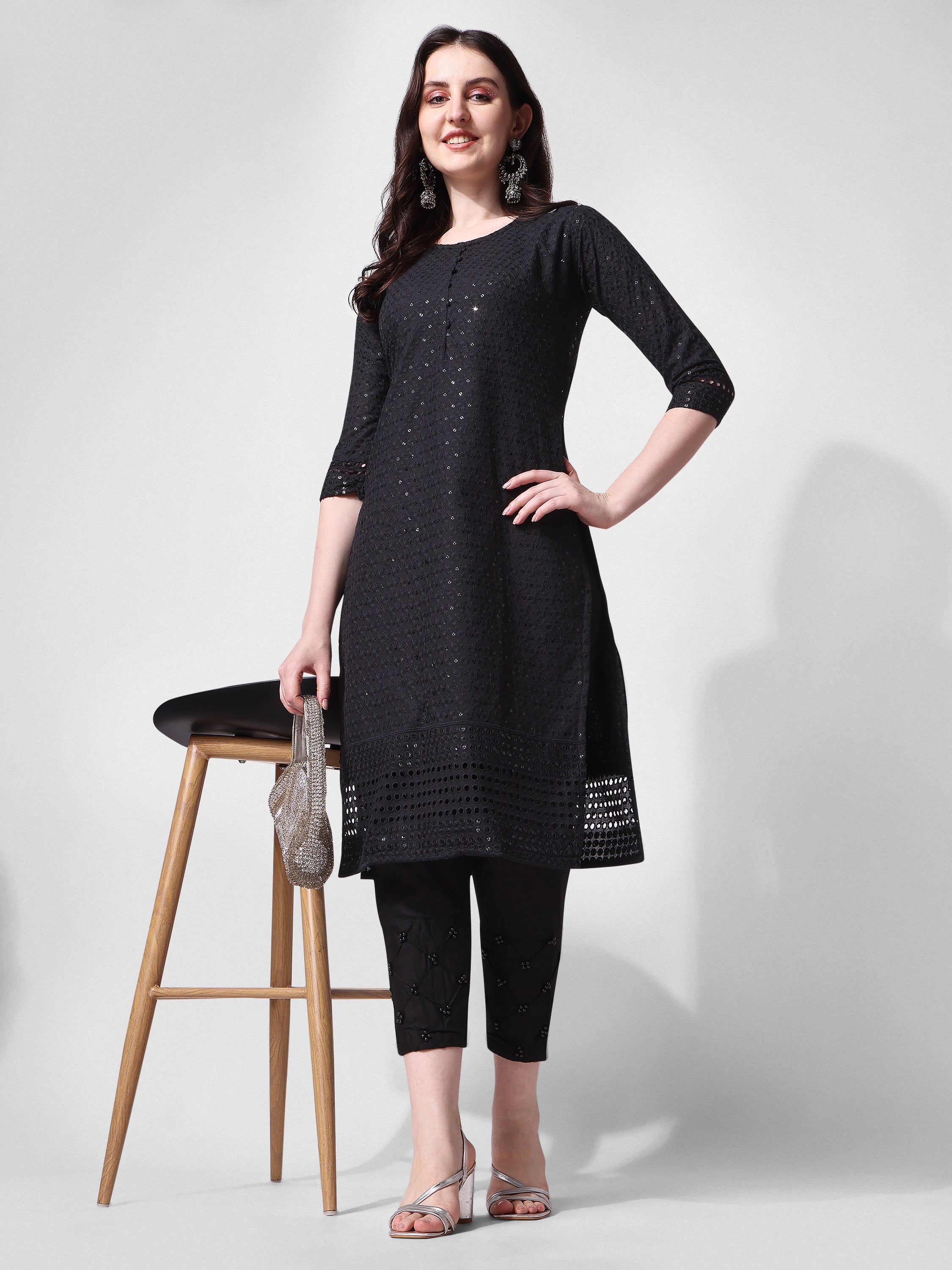 Embroidered kurta with pant