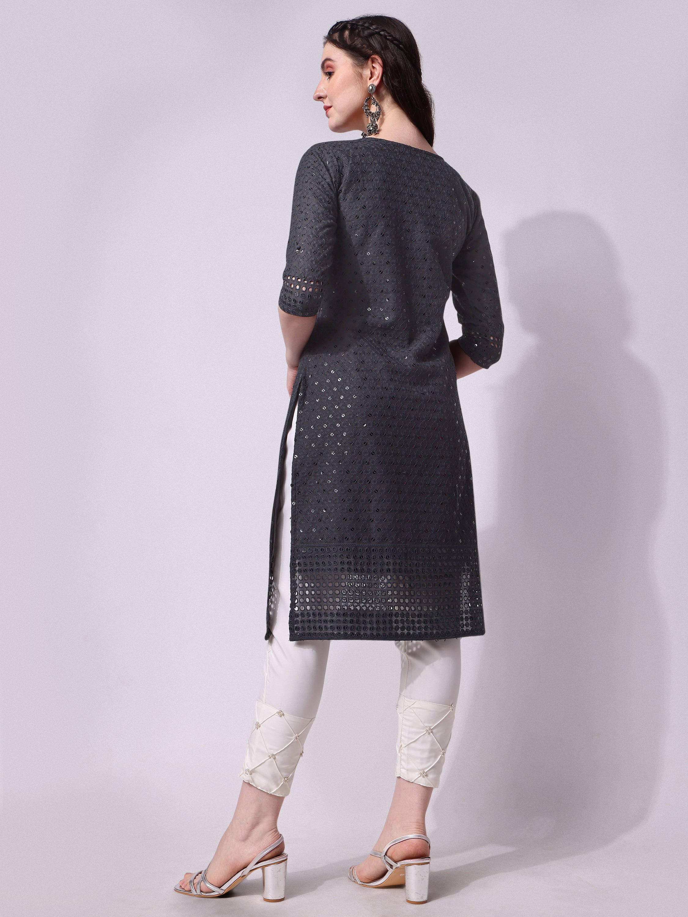 Embroidered kurta with pant