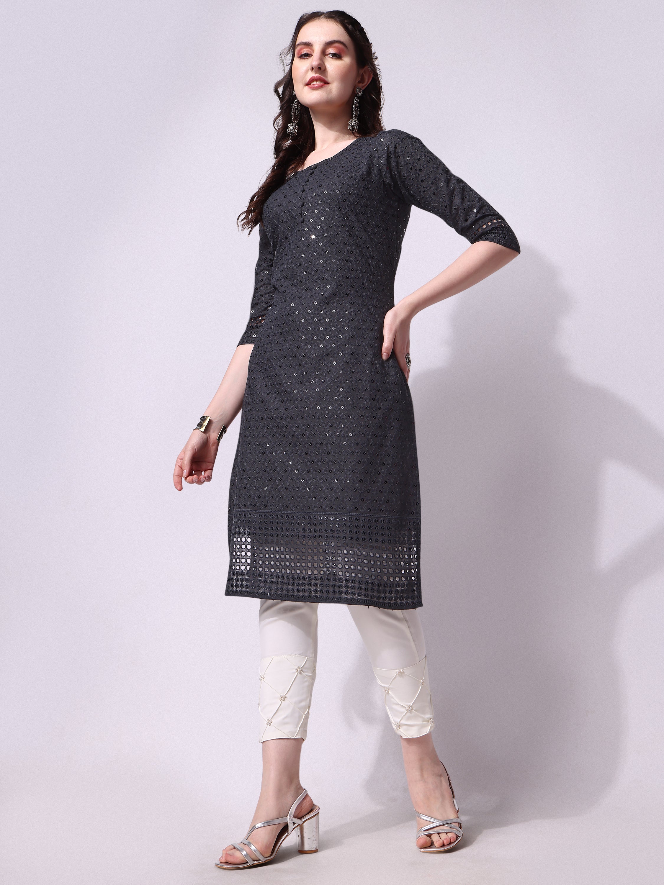 Embroidered kurta with pant