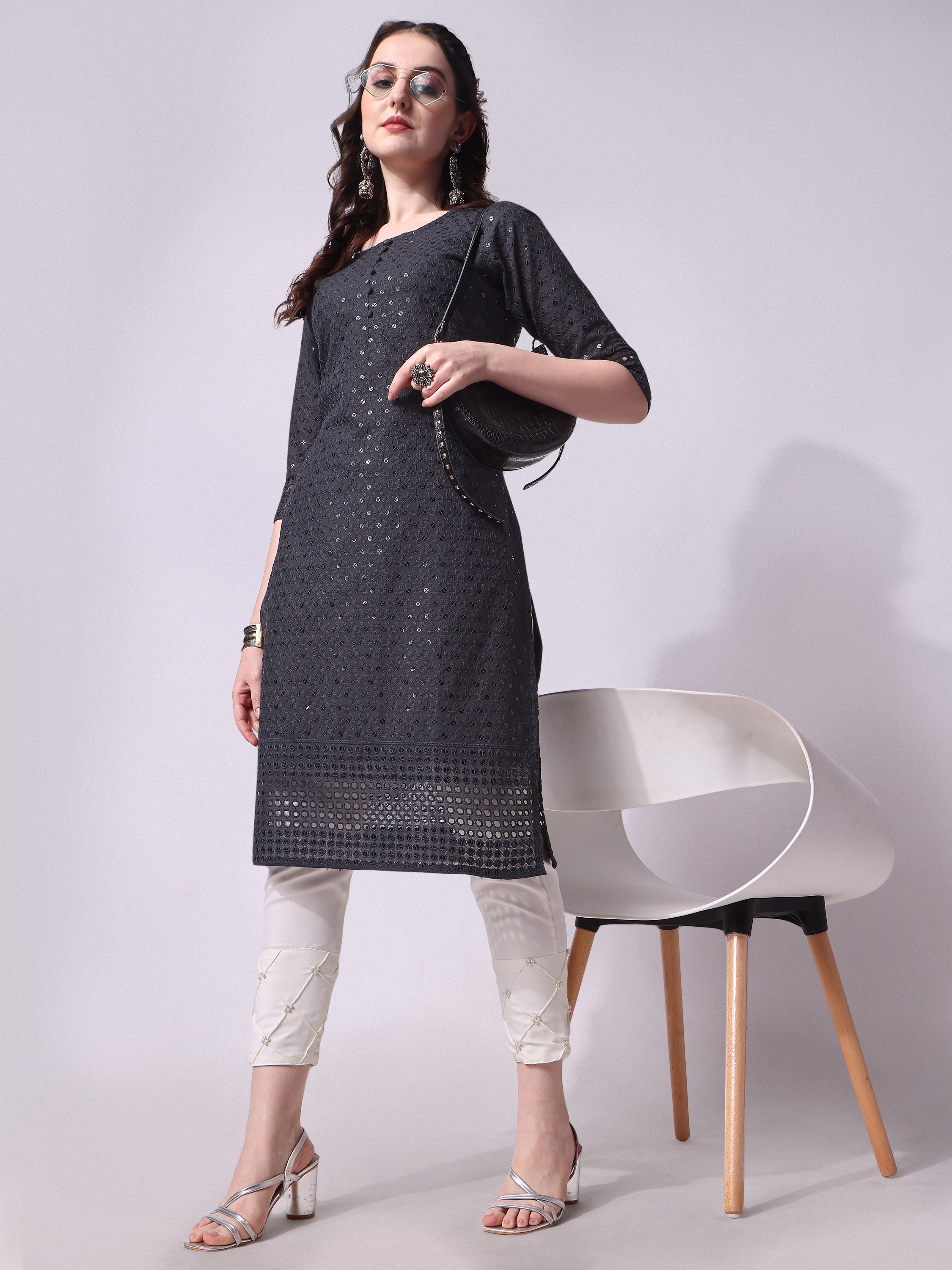 Embroidered kurta with pant