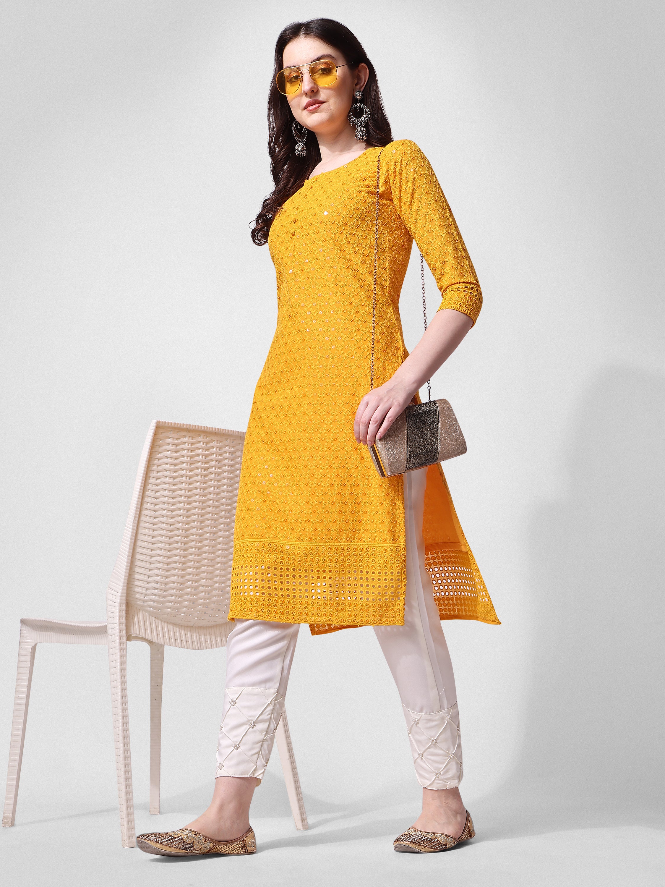 Embroidered kurta with pant