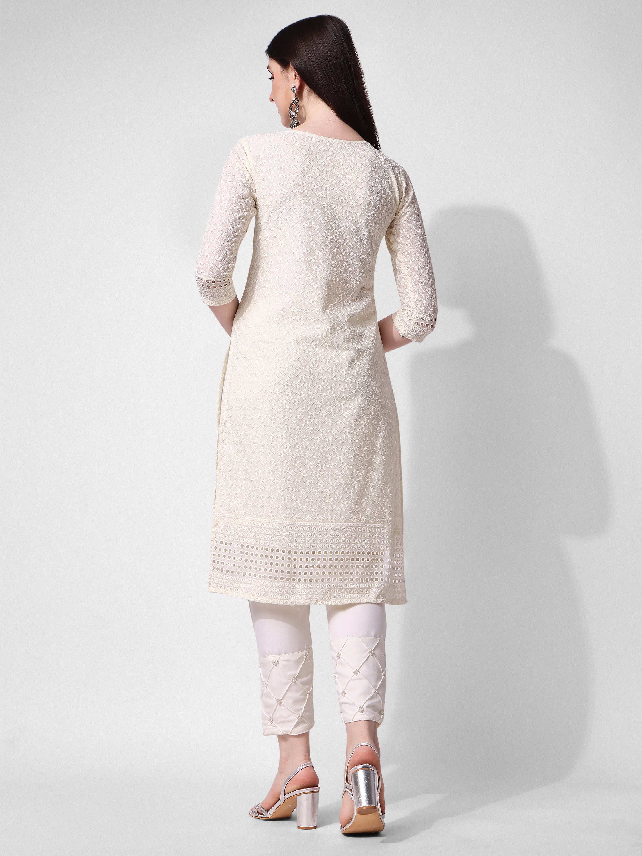 Embroidered kurta with pant