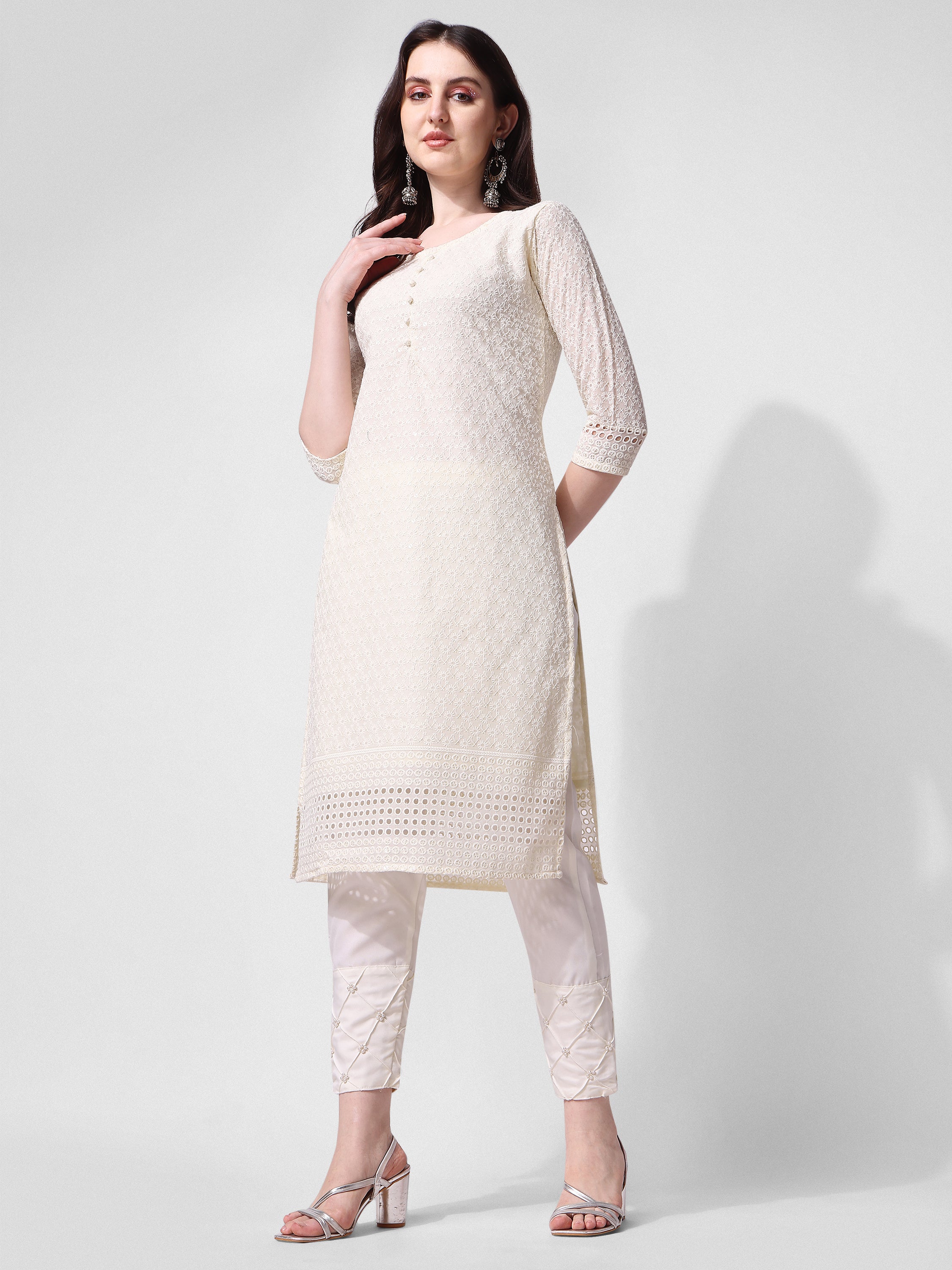 Embroidered kurta with pant