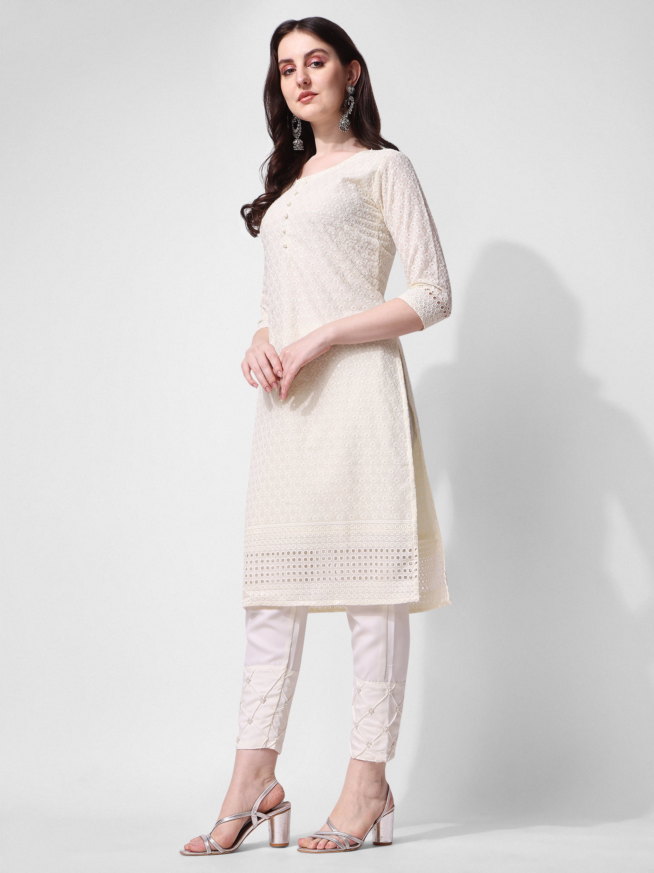 Embroidered kurta with pant