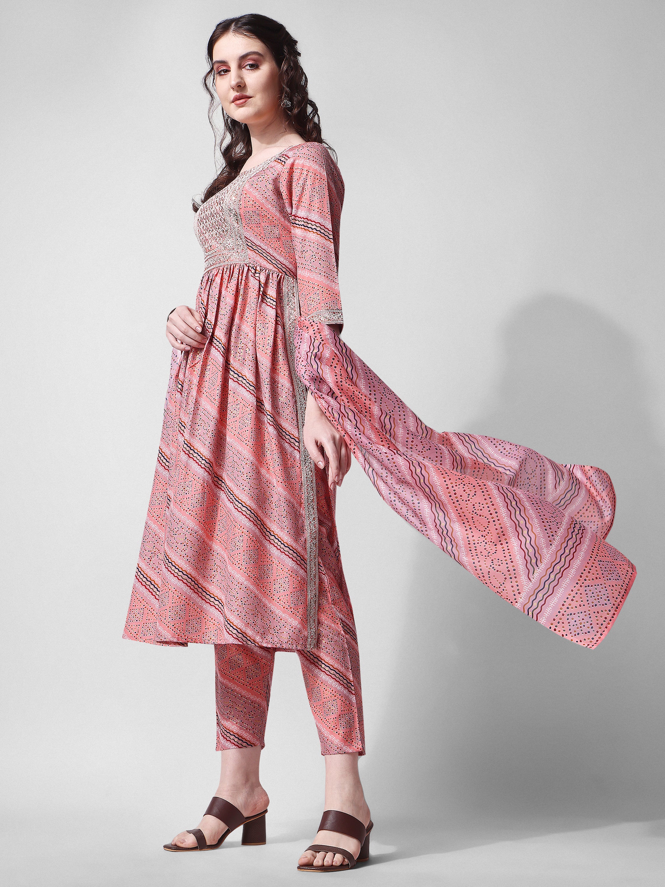 Nayra Cut Embroidered Kurta with Pant and Dupatta Set