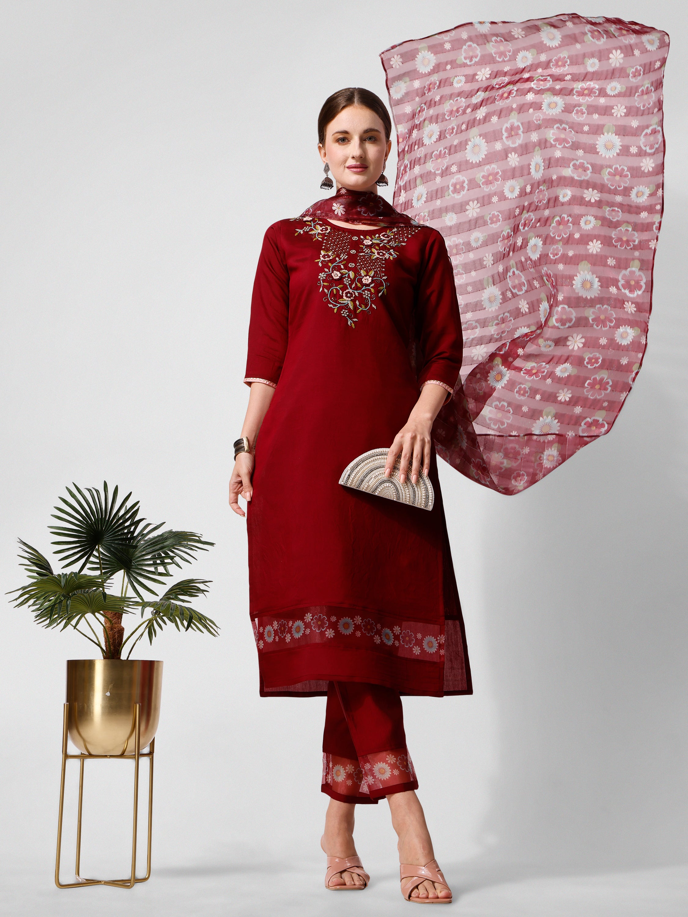 Embroidered kurta with pant and printed dupattaset