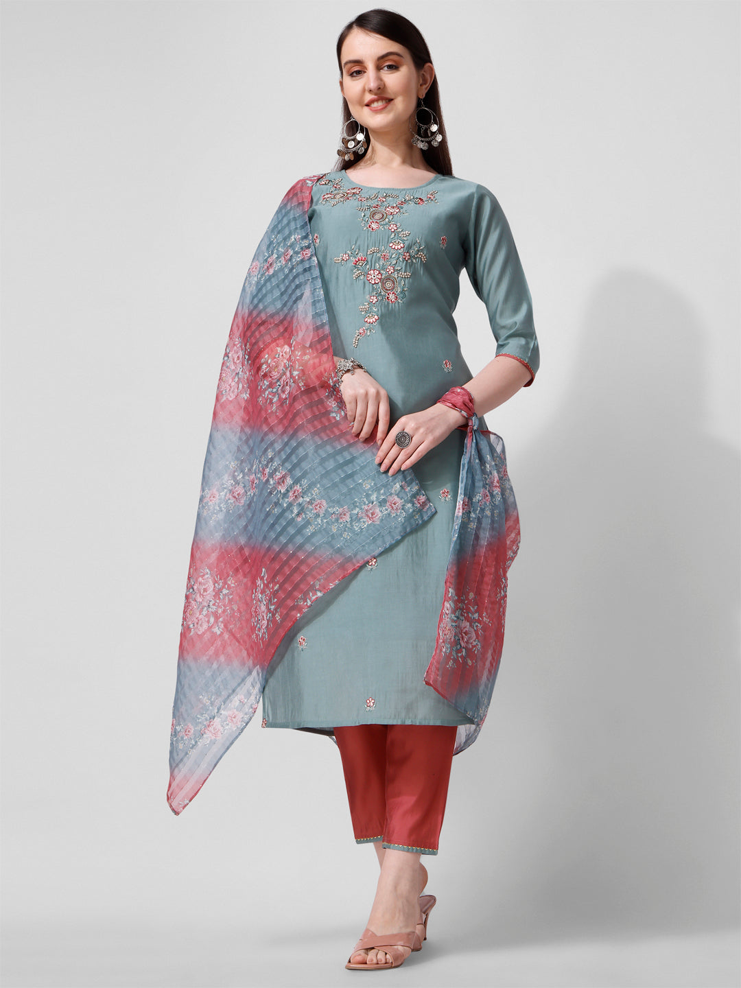 Blue Embroidered kurta pant & Printed dupatta set