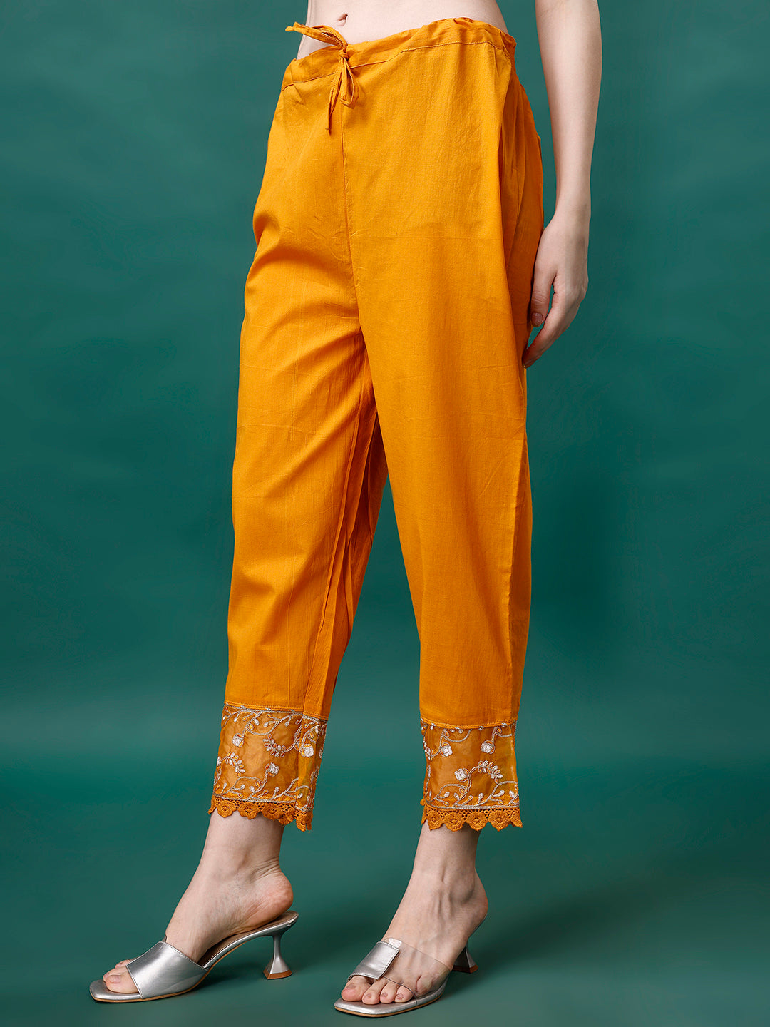 Embroidered Kurta with pant & Embroidered Printed Dupatta