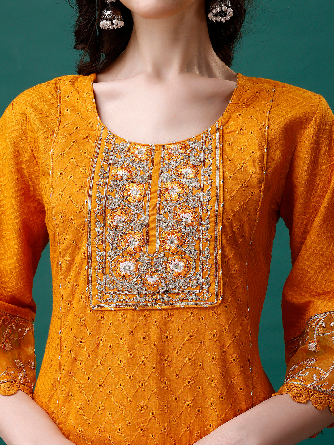 Embroidered Kurta with pant & Embroidered Printed Dupatta