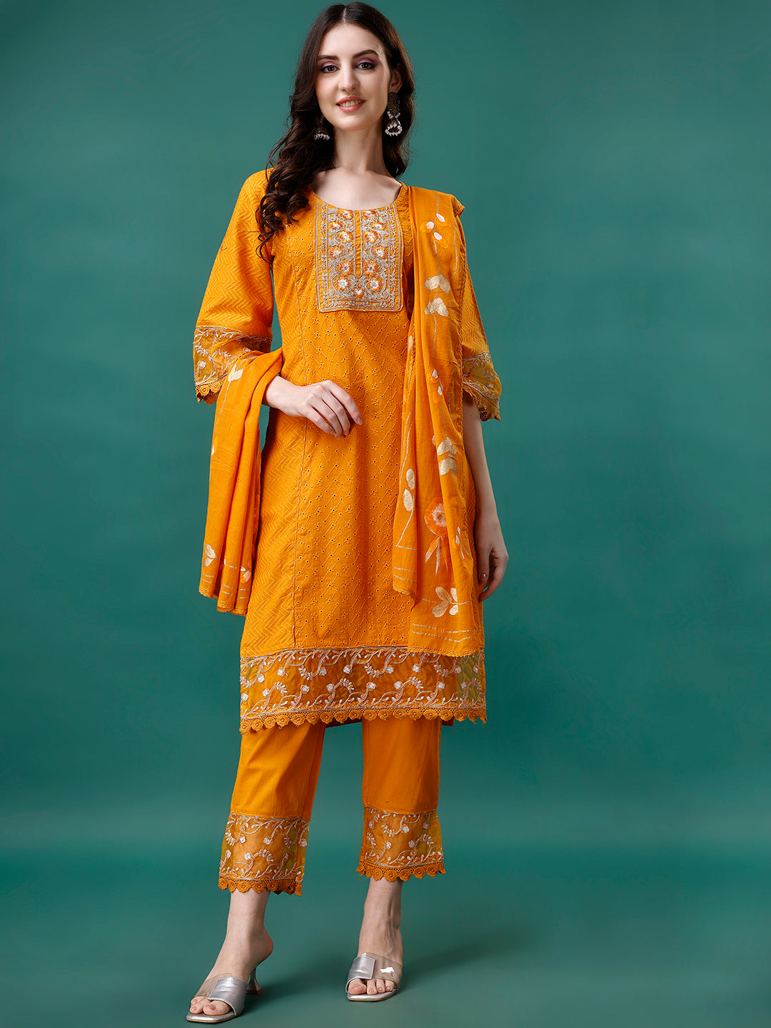 Embroidered Kurta with pant & Embroidered Printed Dupatta