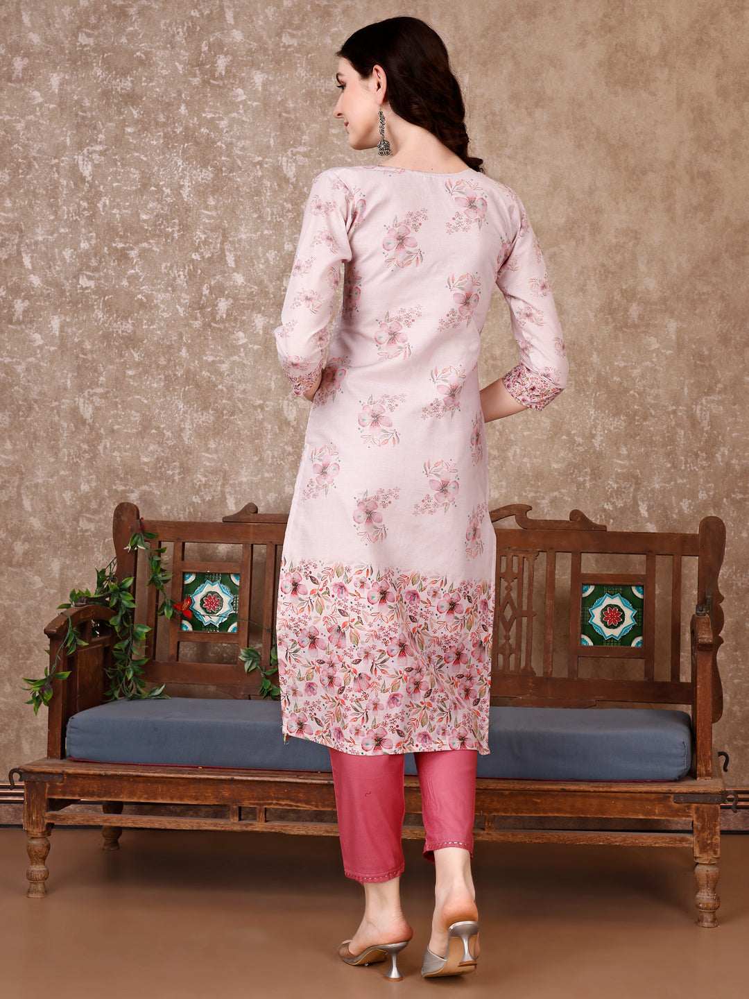 Hand Embroidered & Floral Printed Kurta with pant & dupatta Luxury