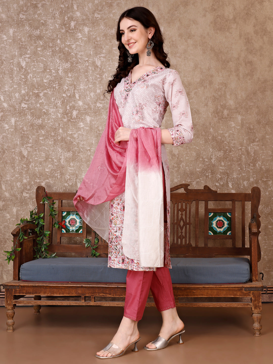 Hand Embroidered & Floral Printed Kurta with pant & dupatta Luxury