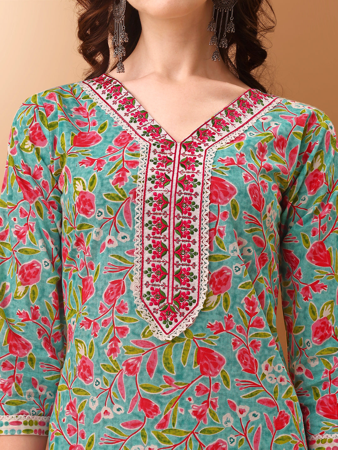 Embroidered & Floral Printed Kurta with Pant & dupatta