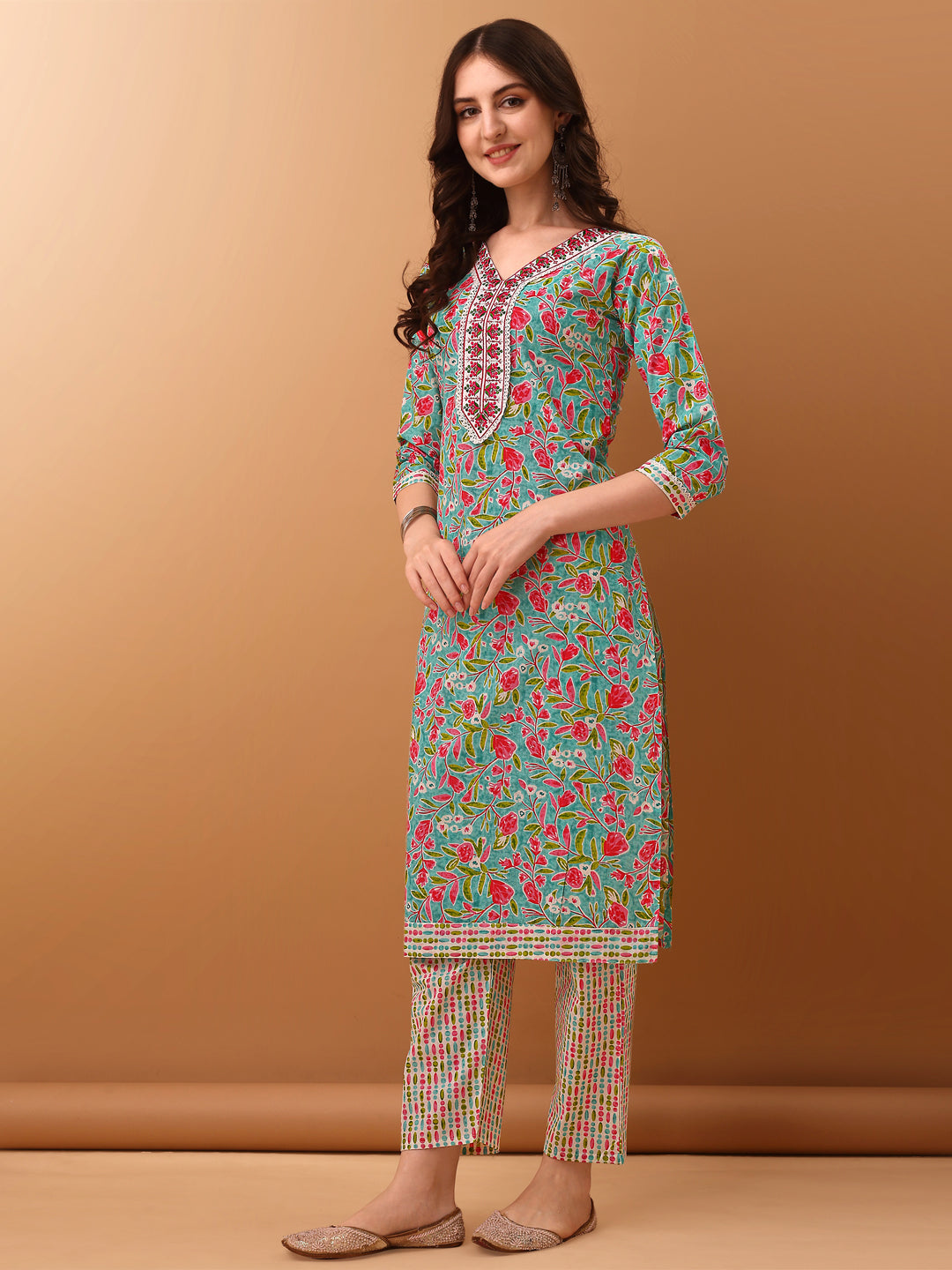 Embroidered & Floral Printed Kurta with Pant & dupatta