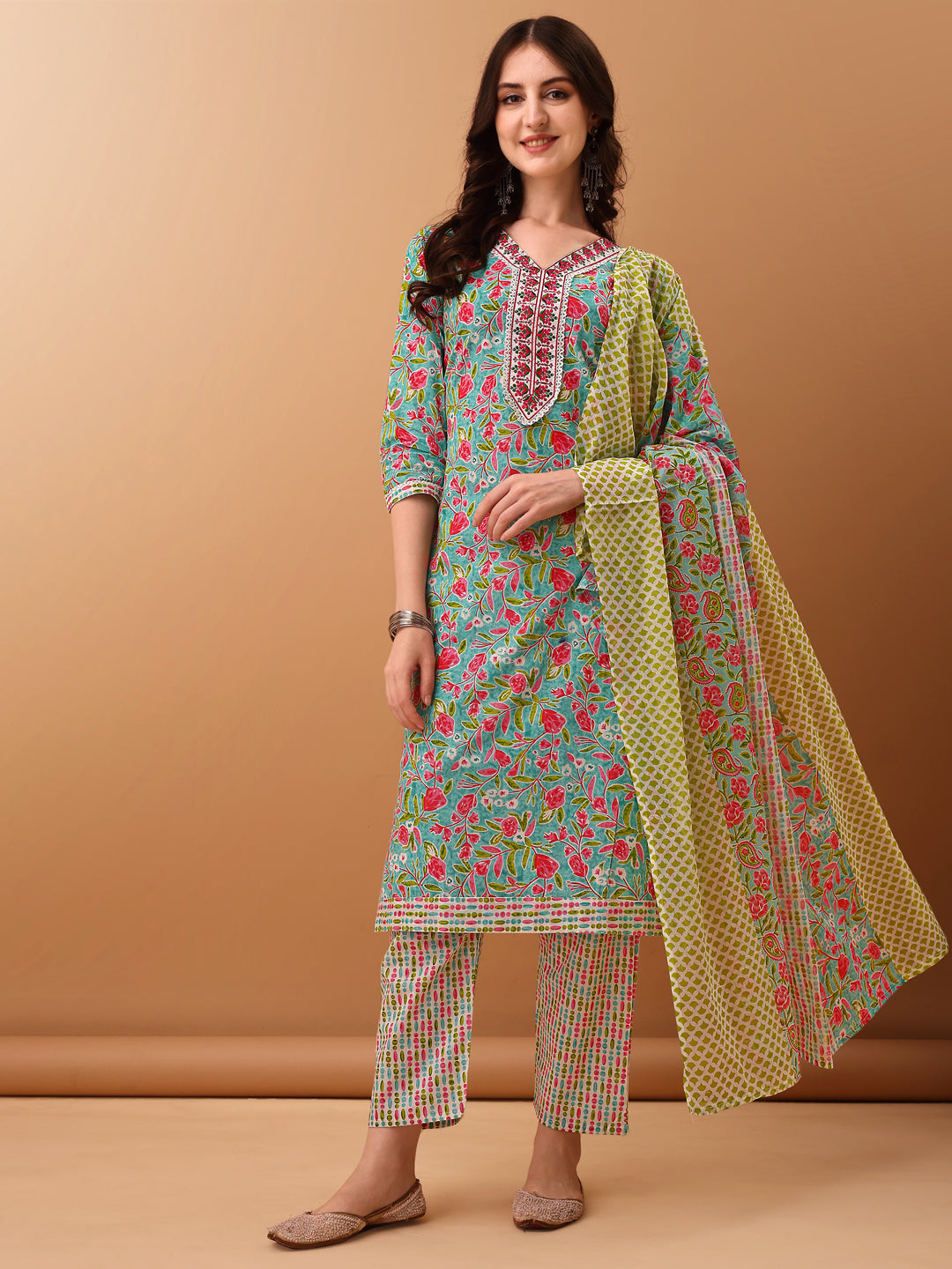 Embroidered & Floral Printed Kurta with Pant & dupatta