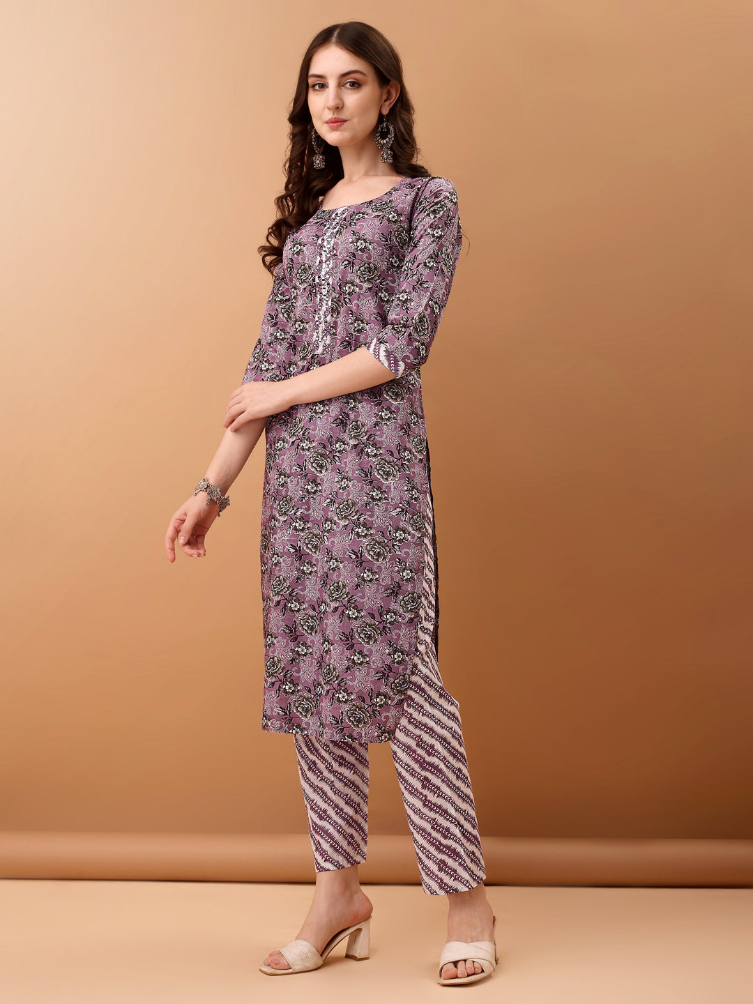 Mirror Embroidered & Floral Printed Kurta with pant & dupatta