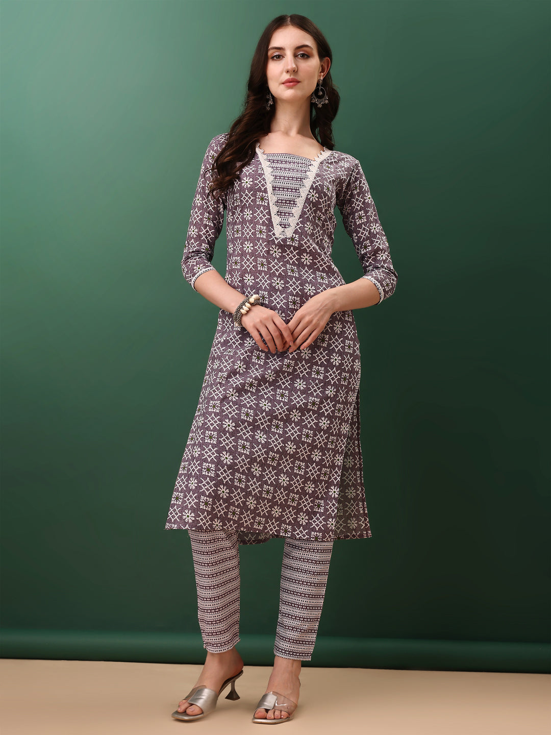 Ethnic Motifs Printed Kurta with Lace Detailing and pant & Dupatta