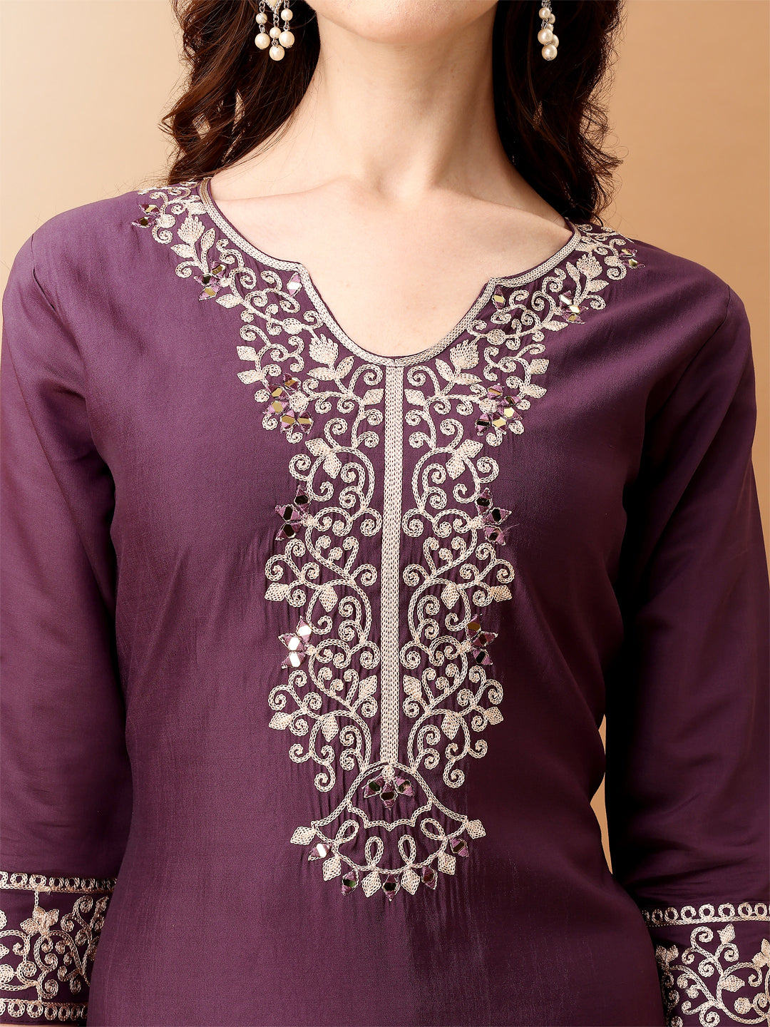 Embroidered kurta with pant & Embroidered Dupatta