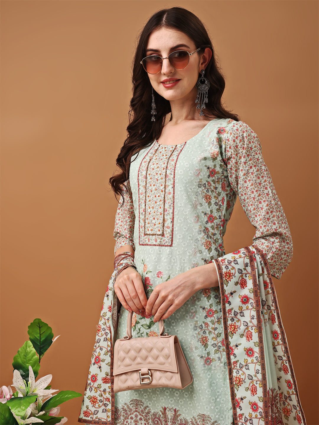 Hand Embroidered,Schiffli & Printed kurta with pant & Printed  Dupatta