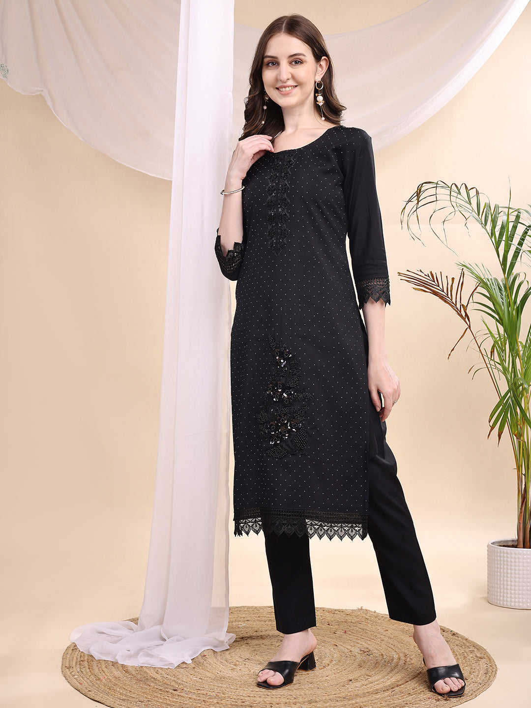 Beads & Swarovski Embroidered Kurta with Pant & Dupatta