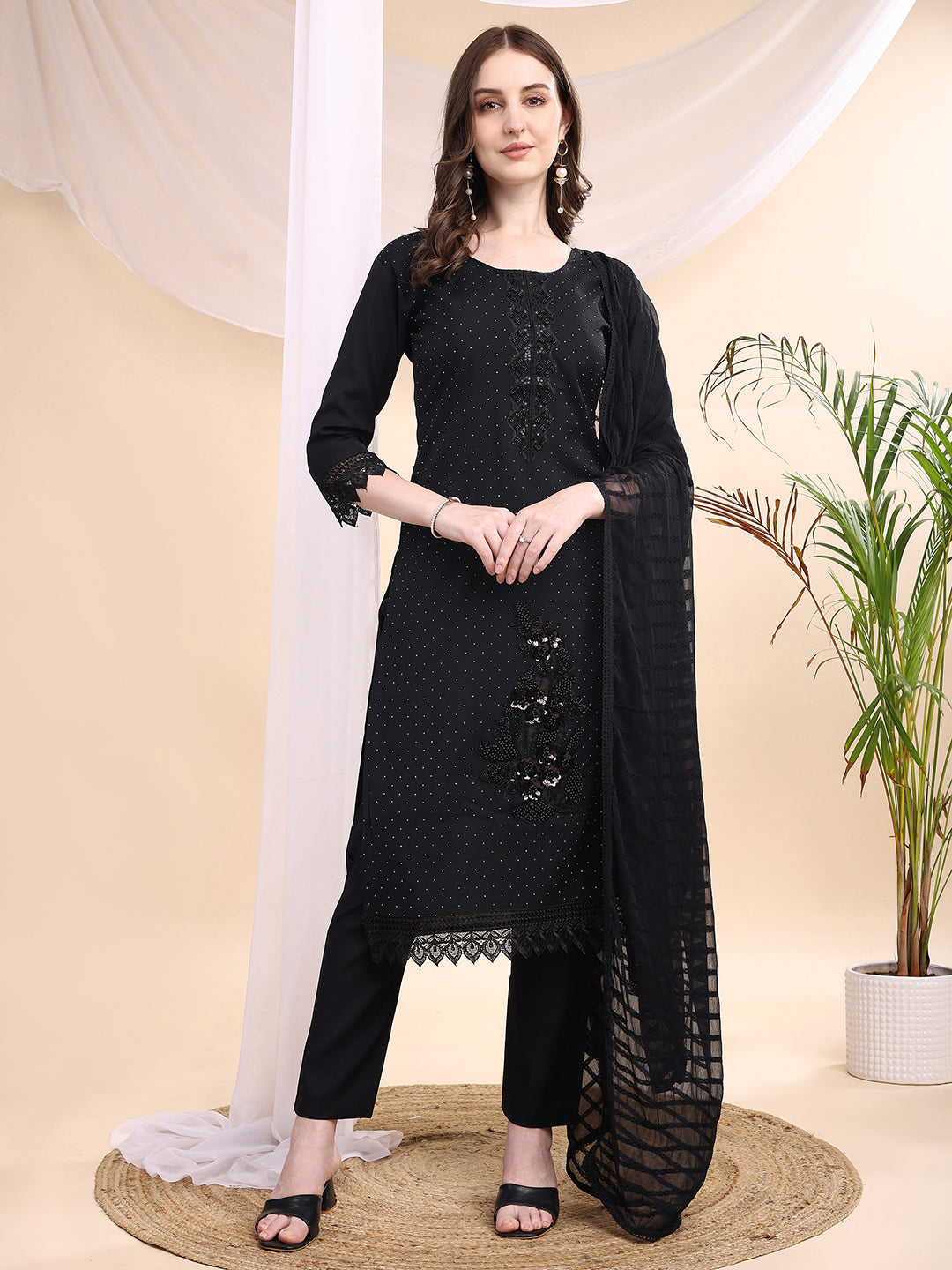 Beads & Swarovski Embroidered Kurta with Pant & Dupatta