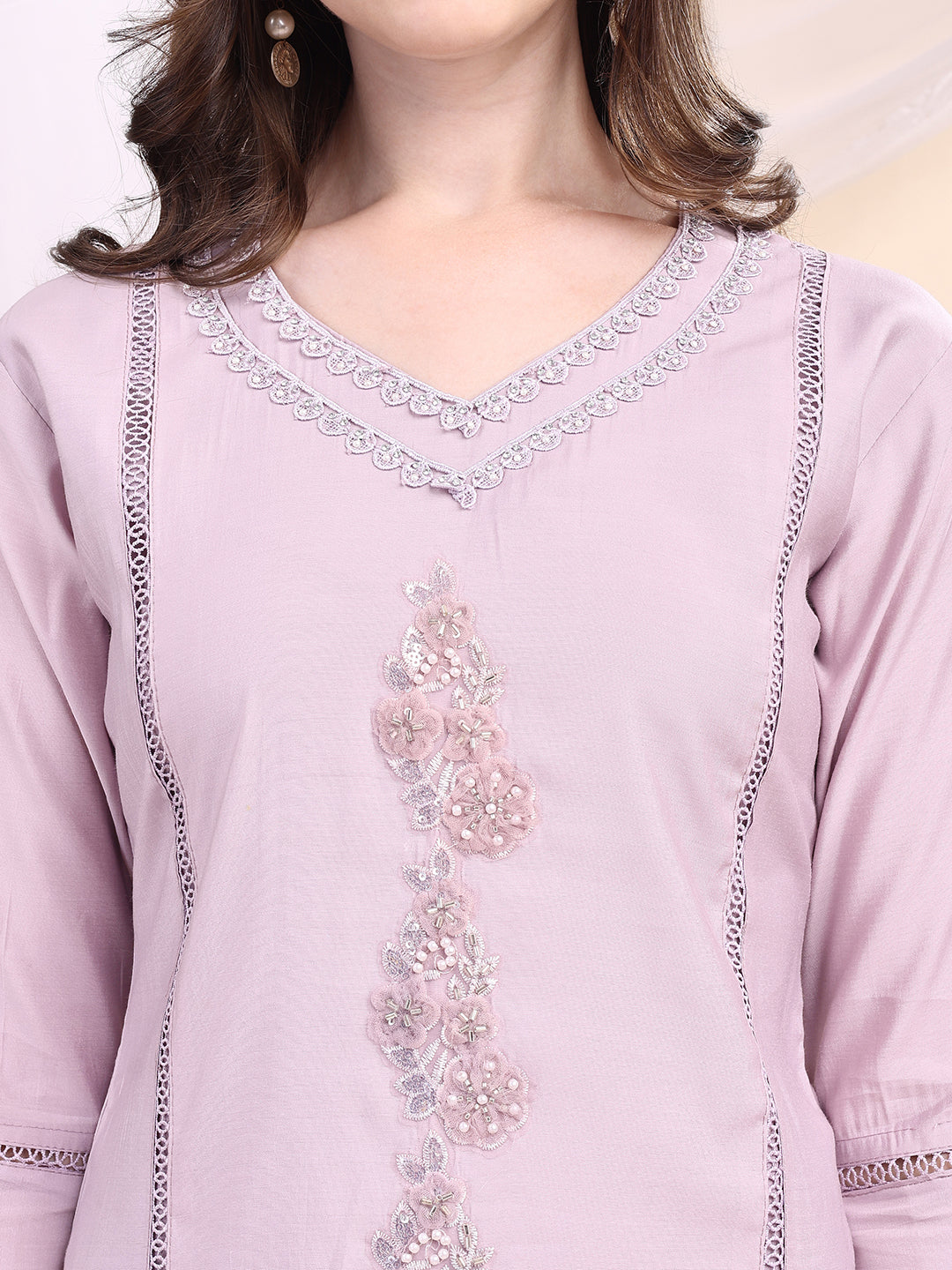 Applique Beads & Lace Embroidered Kurta with pant & Dupatta