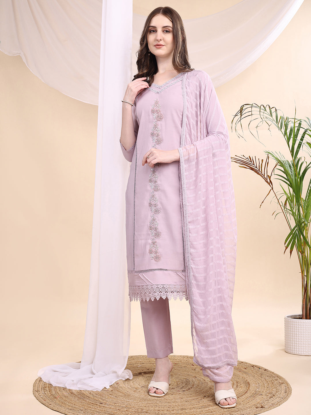 Applique Beads & Lace Embroidered Kurta with pant & Dupatta