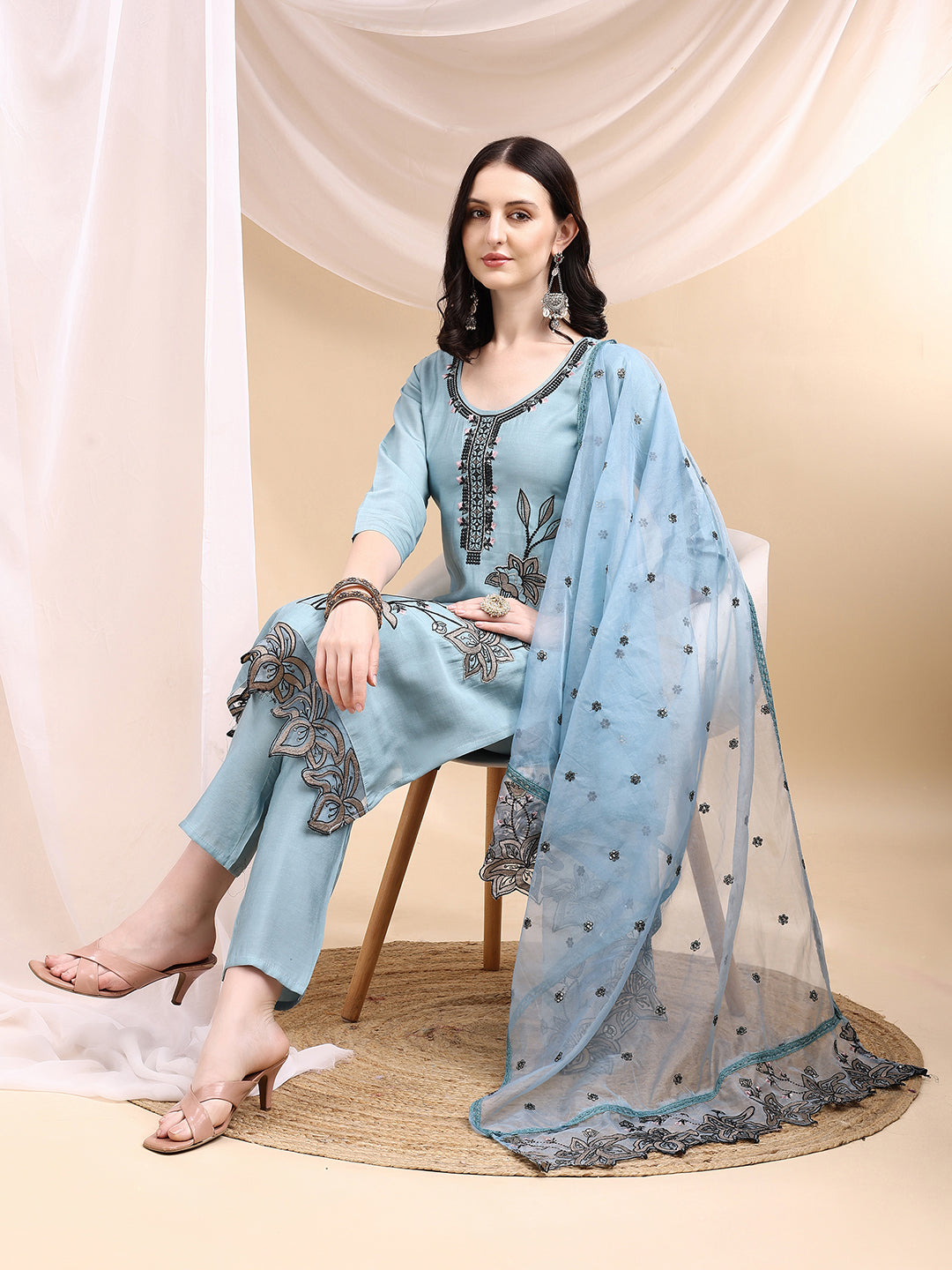 Embroidered Kurta with Pant & Embroidered Dupatta