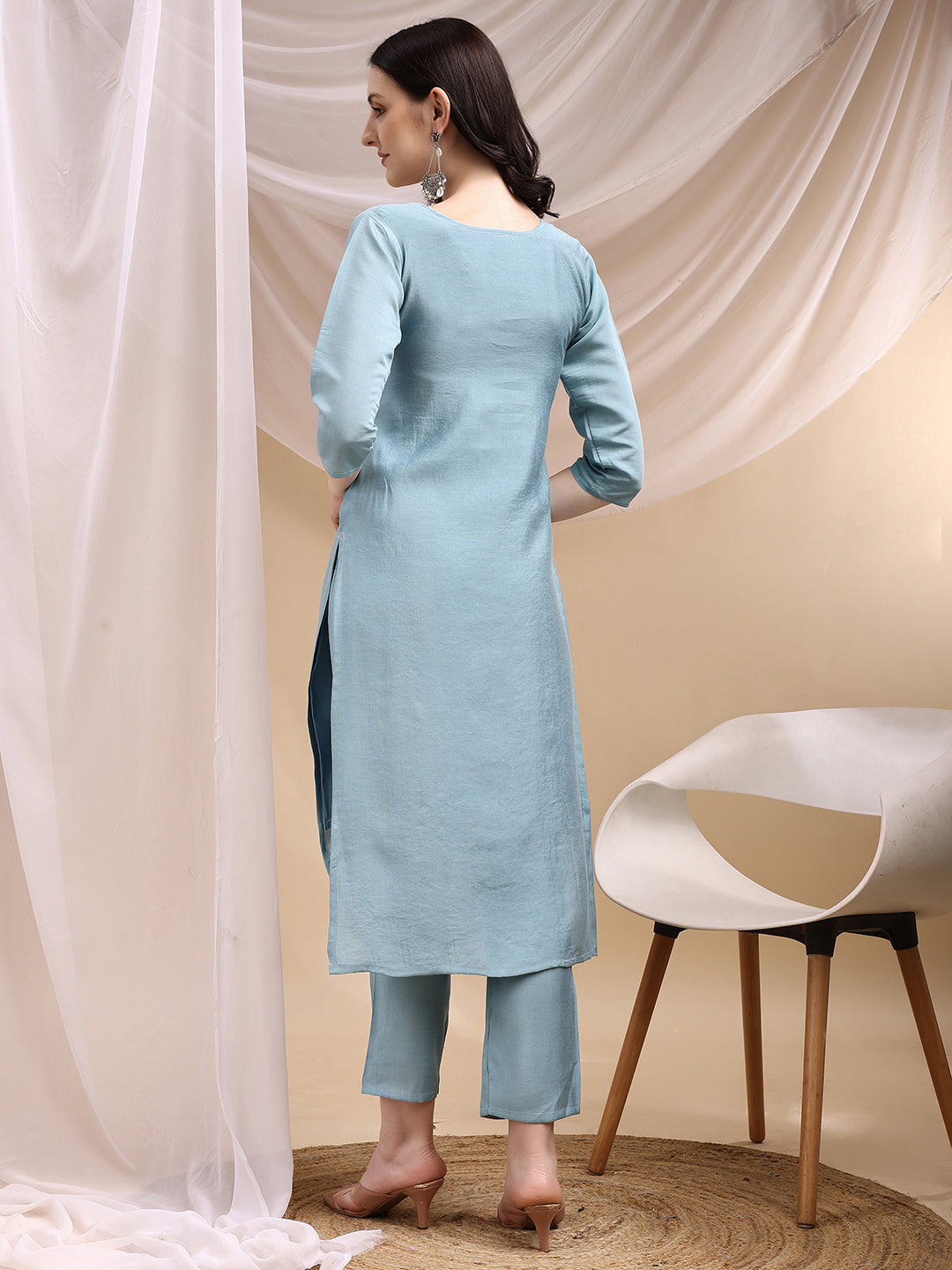 Embroidered Kurta with Pant & Embroidered Dupatta