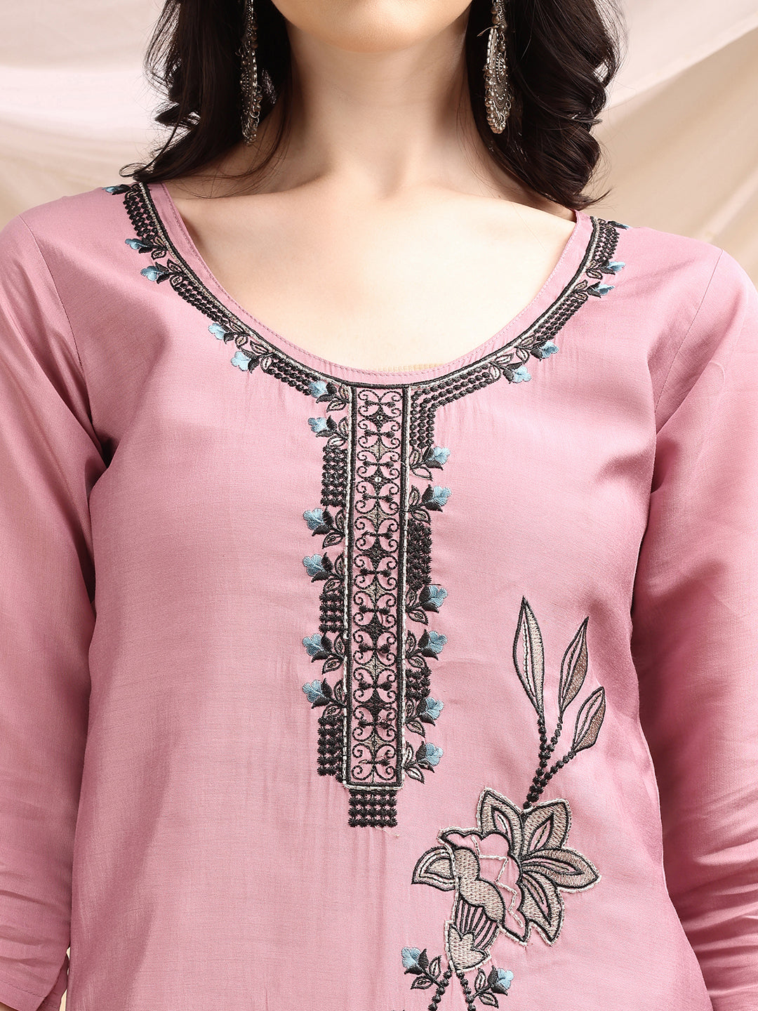Embroidered Kurta with Pant & Embroidered Dupatta