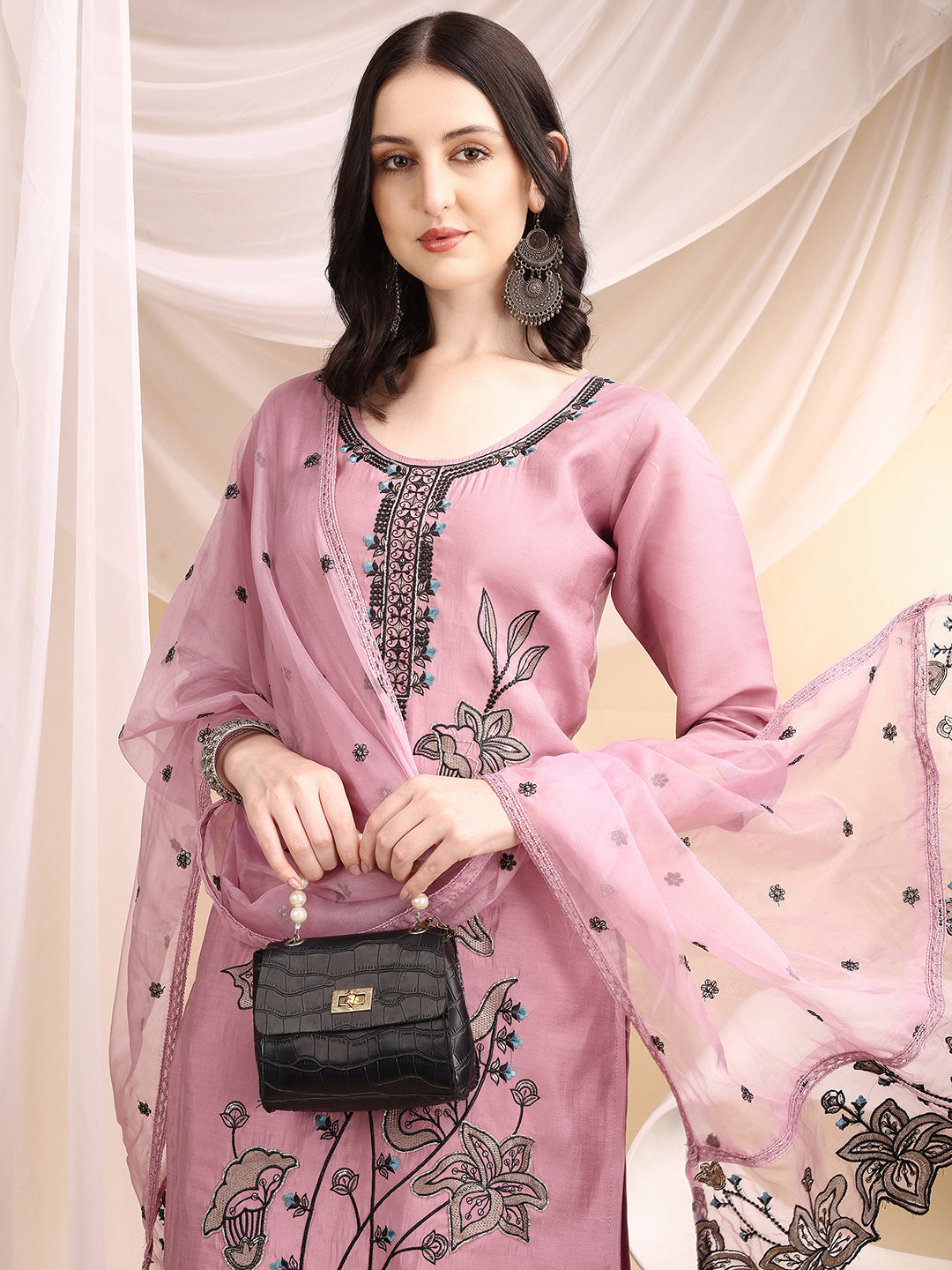 Embroidered Kurta with Pant & Embroidered Dupatta