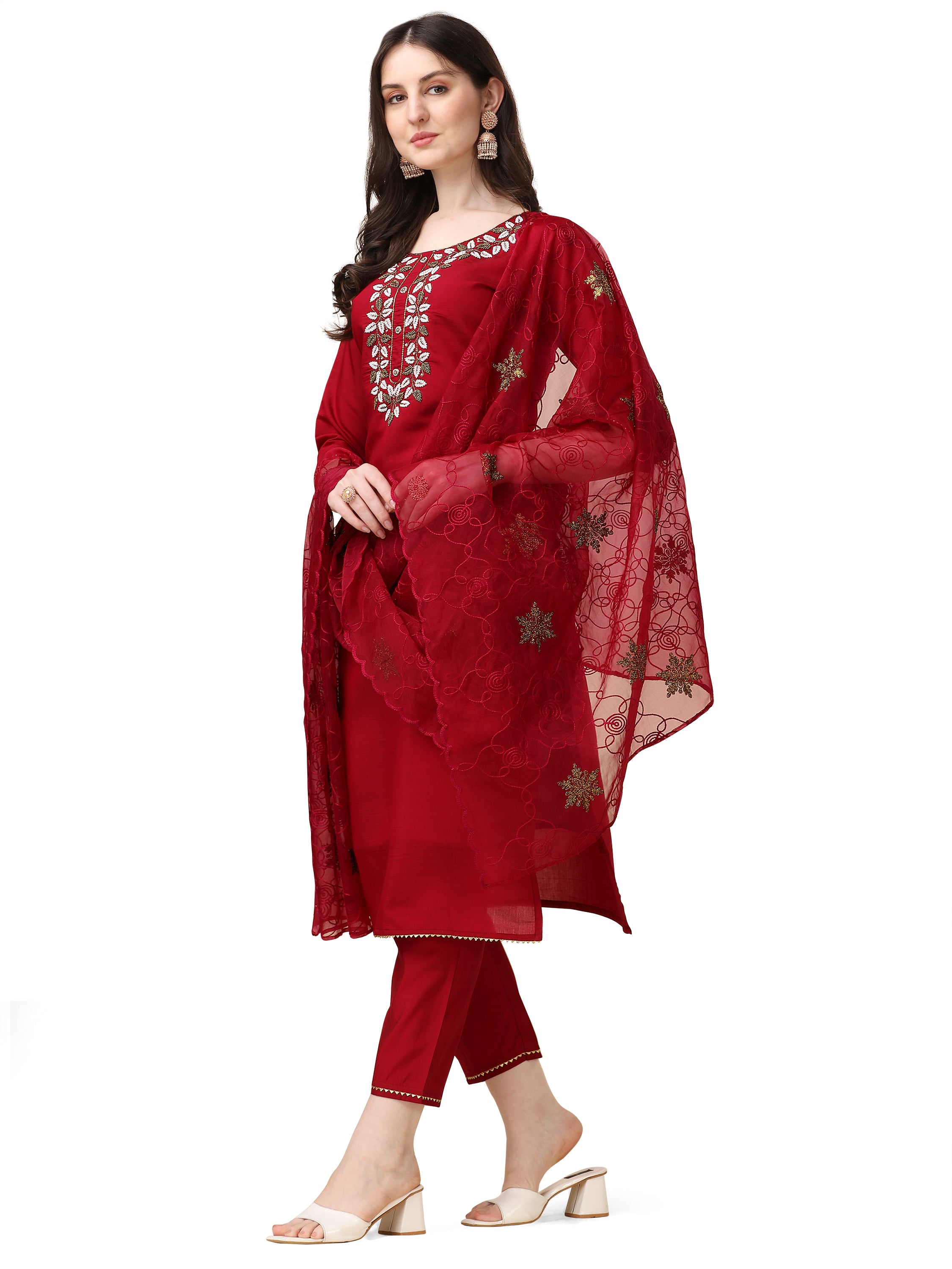 Embroidered Kurta With Pant And Organza Dupatta Set